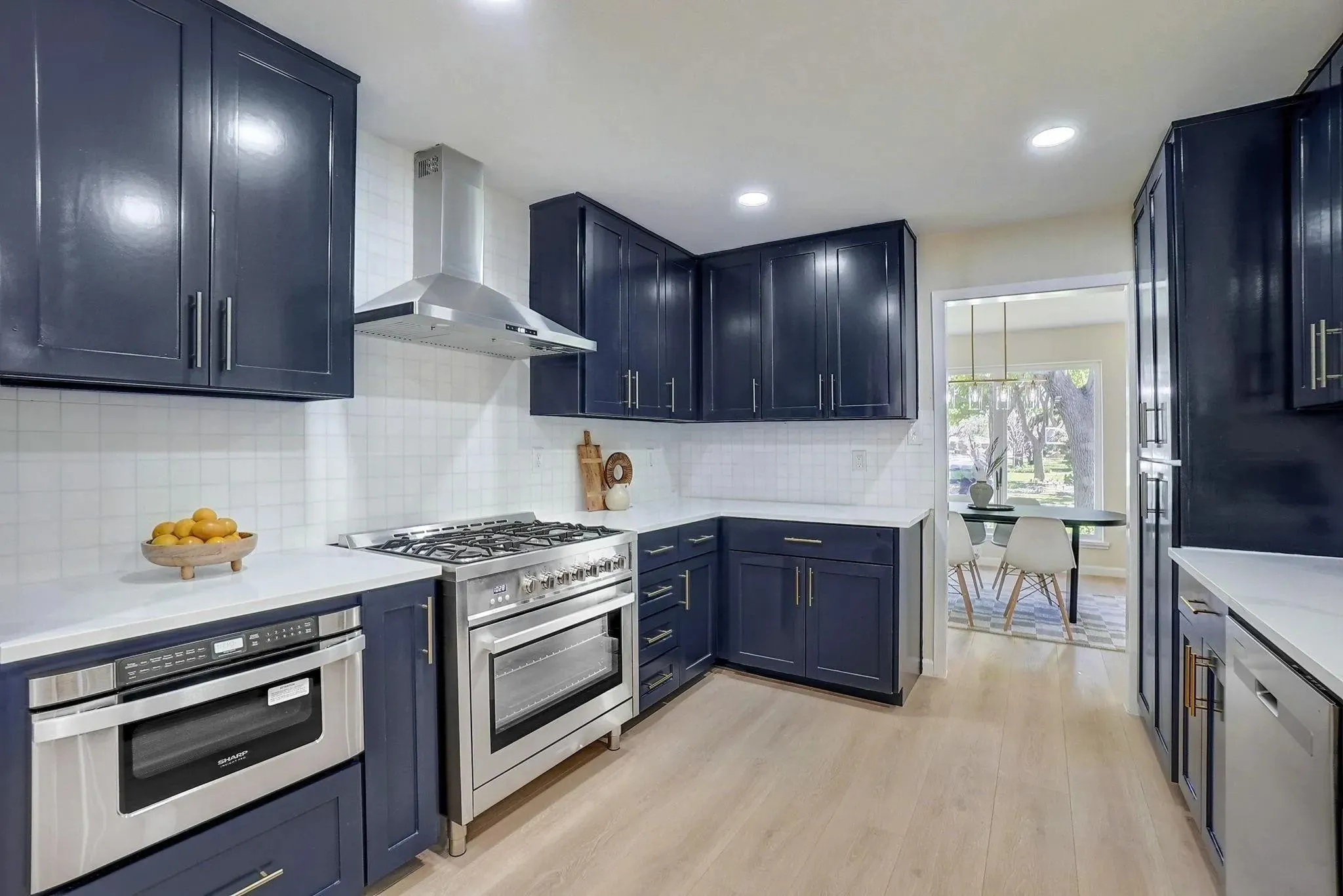 Single Family Residence For Rent in Dallas County , 3040 Ponder Place, Dallas, Texas 75229, 4 Bedroom, 4 Bathroom, 2 Garage spaces, 2,496 Sqft, built in 1965, mls#21412570, Real Estate Agent in Dallas, Homes For Rent in Dallas county, Homes For Rent in Dallas, Realtor in Dallas Texas, Real Estate Brokerage Independent Realty Texas, Luminita Cordes Realtor