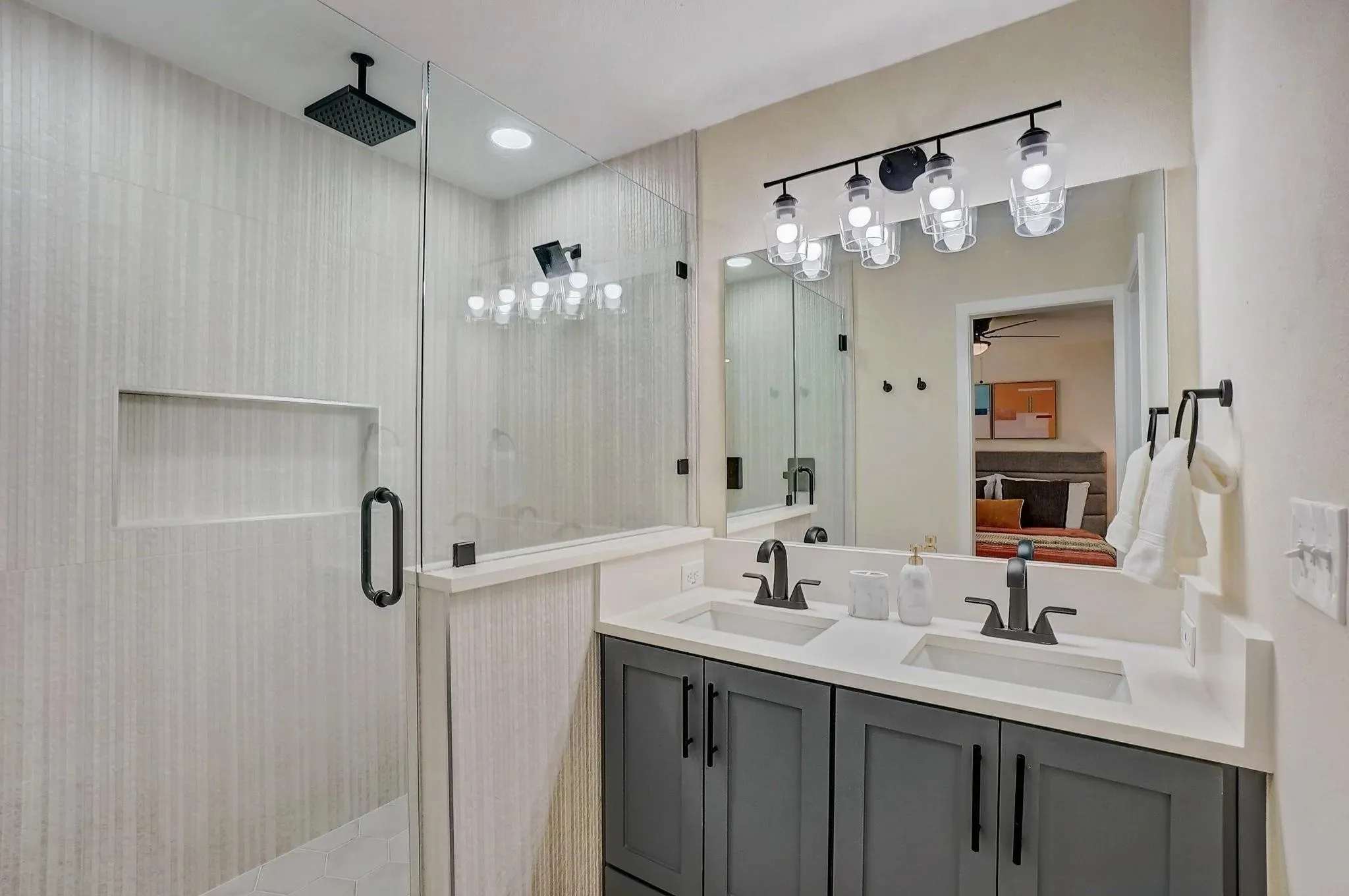 Single Family Residence For Rent in Dallas County , 3040 Ponder Place, Dallas, Texas 75229, 4 Bedroom, 4 Bathroom, 2 Garage spaces, 2,496 Sqft, built in 1965, mls#21412570, Real Estate Agent in Dallas, Homes For Rent in Dallas county, Homes For Rent in Dallas, Realtor in Dallas Texas, Real Estate Brokerage Independent Realty Texas, Luminita Cordes Realtor