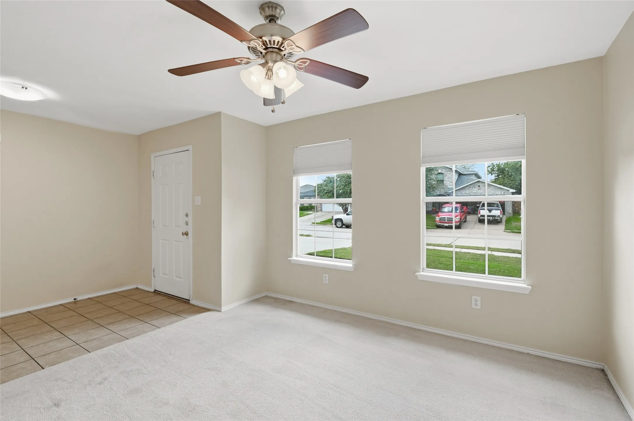 Single Family Residence For Sale in Grayson County , 2121 Sherbrooke Court, Sherman, Texas 75092, 3 Bedroom, 2 Bathroom, 2 Garage spaces, 1,831 Sqft, built in 2004, mls#21411967, Real Estate Agent in Sherman, Homes For Sale in Grayson county, Homes For Sale in Sherman, Realtor in Sherman Texas, Real Estate Brokerage Independent Realty Texas, Luminita Cordes Realtor