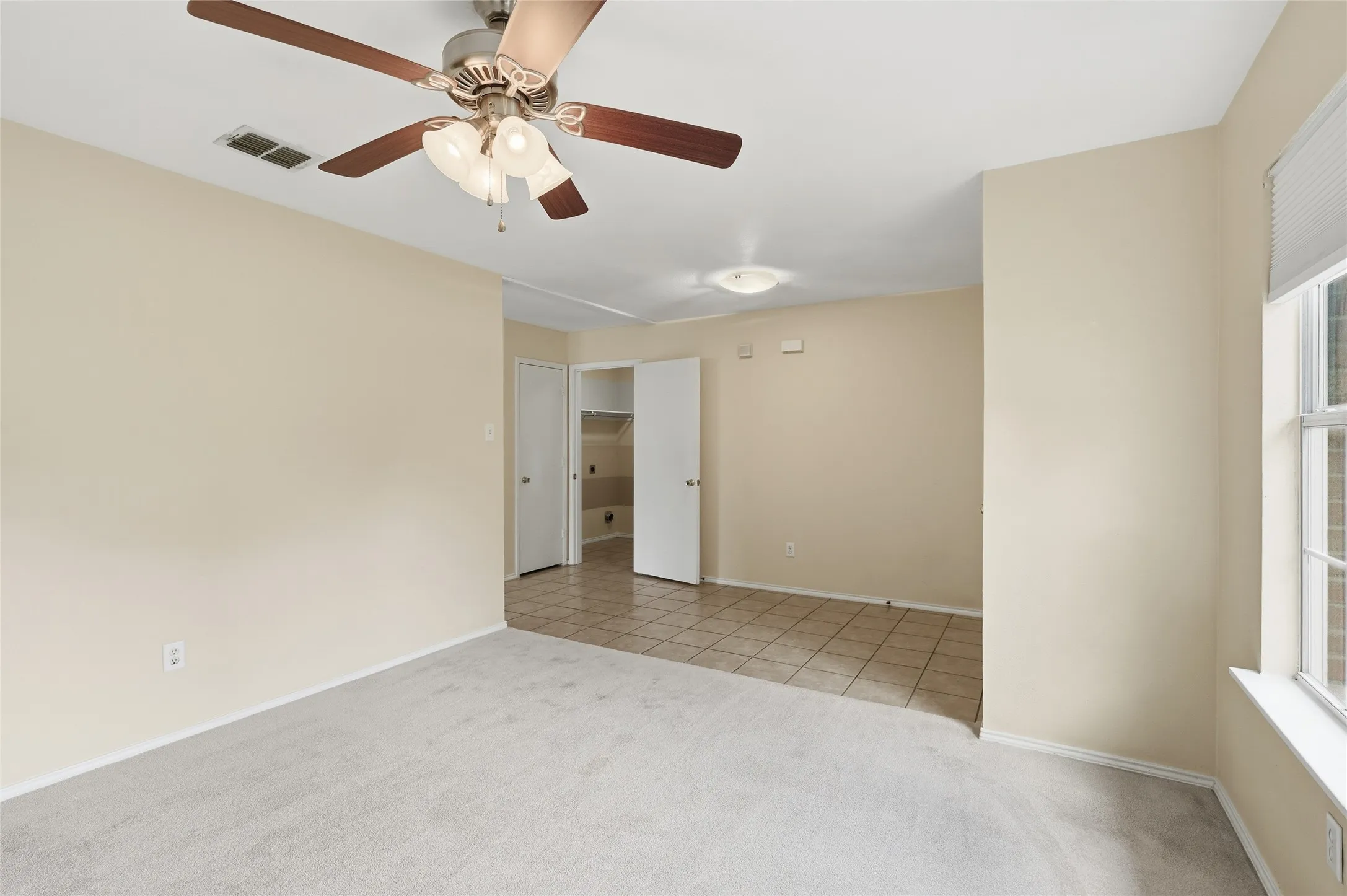 Single Family Residence For Sale in Grayson County , 2121 Sherbrooke Court, Sherman, Texas 75092, 3 Bedroom, 2 Bathroom, 2 Garage spaces, 1,831 Sqft, built in 2004, mls#21411967, Real Estate Agent in Sherman, Homes For Sale in Grayson county, Homes For Sale in Sherman, Realtor in Sherman Texas, Real Estate Brokerage Independent Realty Texas, Luminita Cordes Realtor
