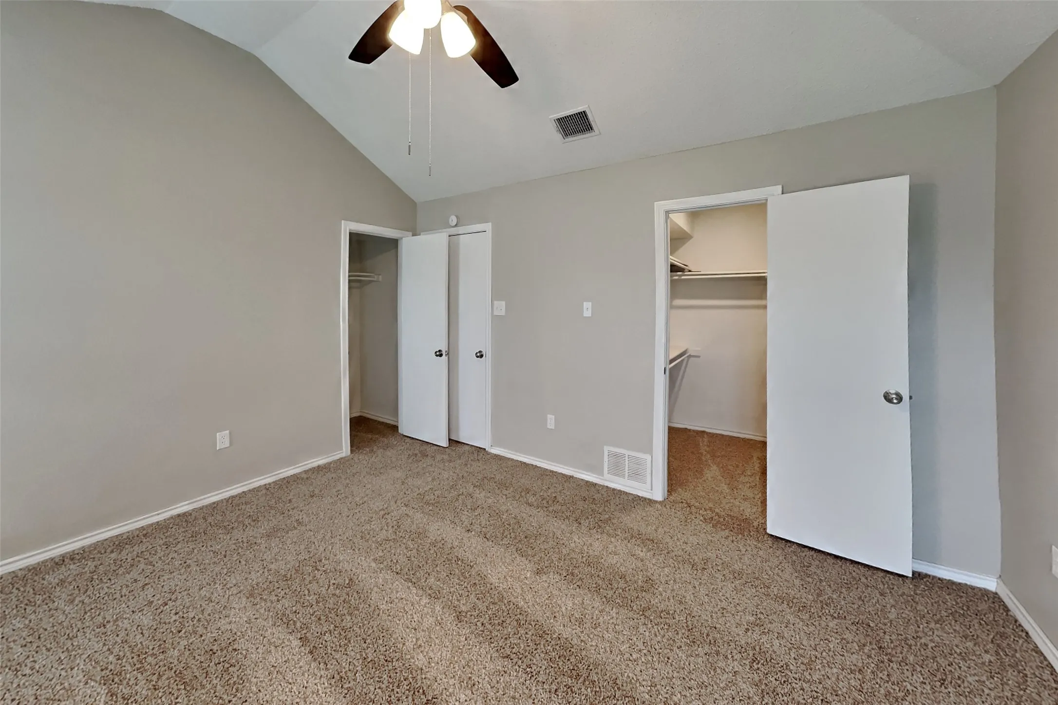 Single Family Residence For Rent in Denton County , 2250 Arbor Creek Drive, Carrollton, Texas 75010, 3 Bedroom, 2 Bathroom, 2 Garage spaces, 1,419 Sqft, built in 1990, mls#21412573, Real Estate Agent in Carrollton, Homes For Rent in Denton county, Homes For Rent in Carrollton, Realtor in Carrollton Texas, Real Estate Brokerage Independent Realty Texas, Luminita Cordes Realtor