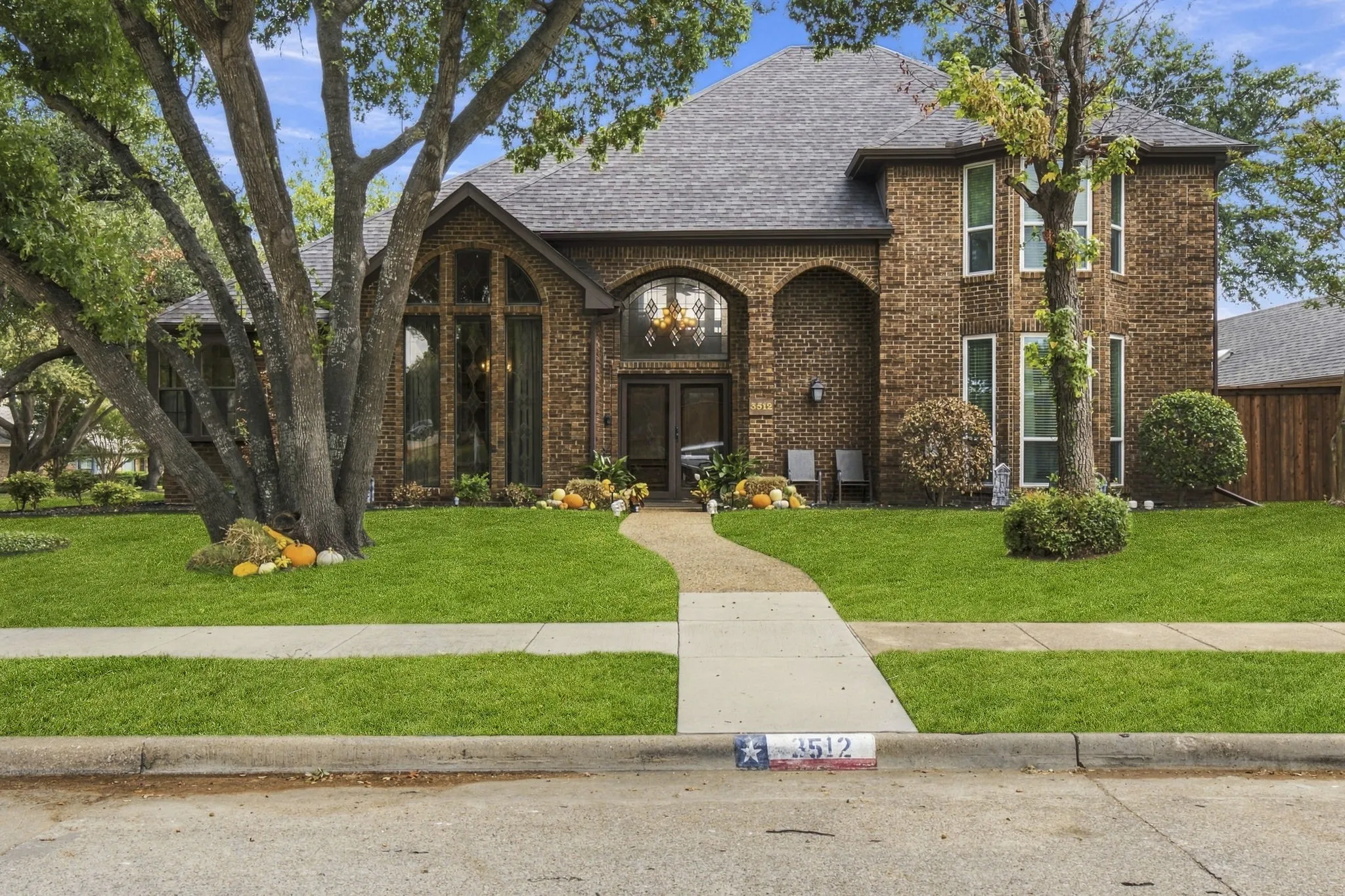 Single Family Residence For Sale in Collin County , 3512 Wilshire Drive, Plano, Texas 75023, 4 Bedroom, 4 Bathroom, 2 Garage spaces, 3,077 Sqft, built in 1986, mls#21411731, Real Estate Agent in Plano, Homes For Sale in Collin county, Homes For Sale in Plano, Realtor in Plano Texas, Real Estate Brokerage Independent Realty Texas, Luminita Cordes Realtor