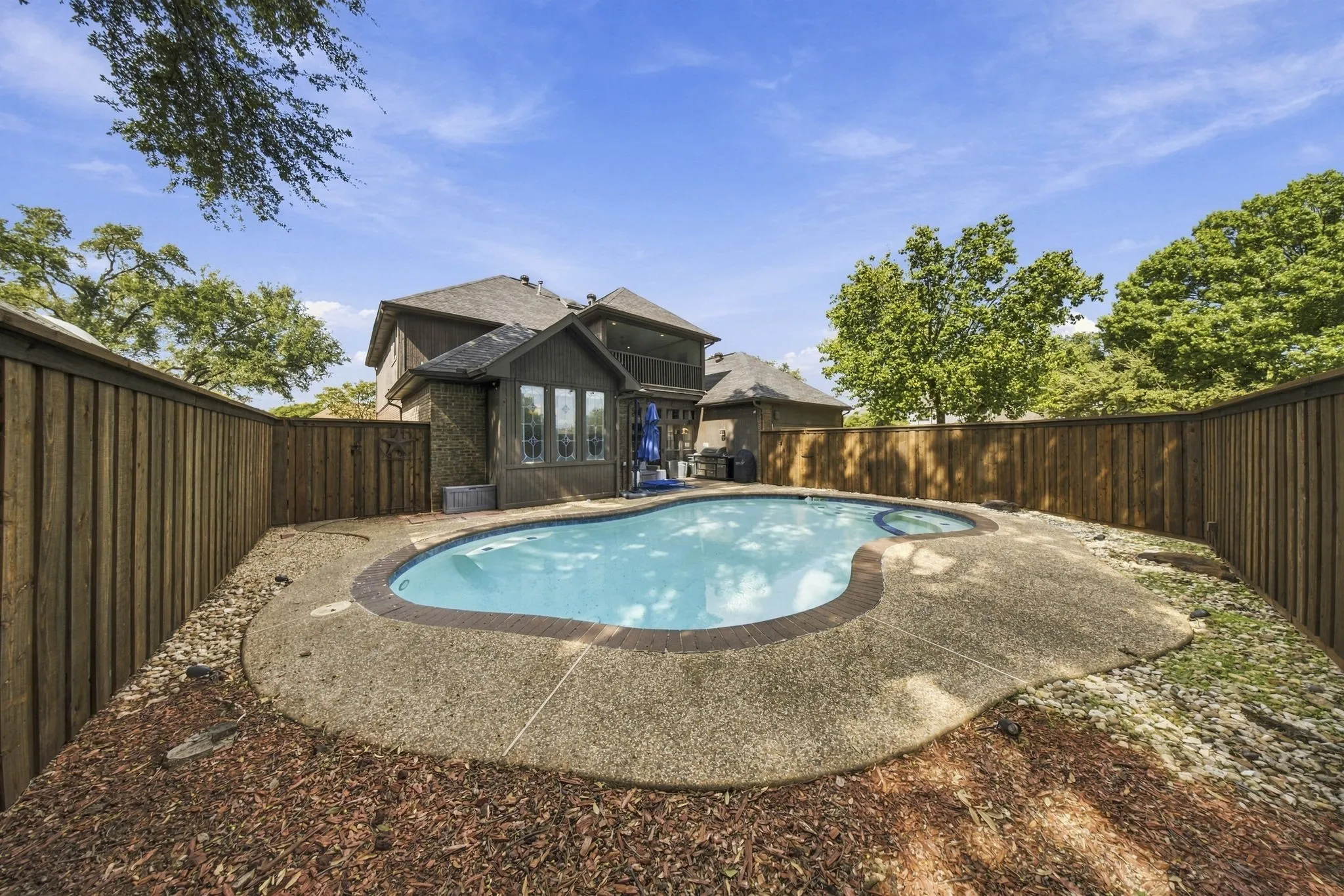 Single Family Residence For Sale in Collin County , 3512 Wilshire Drive, Plano, Texas 75023, 4 Bedroom, 4 Bathroom, 2 Garage spaces, 3,077 Sqft, built in 1986, mls#21411731, Real Estate Agent in Plano, Homes For Sale in Collin county, Homes For Sale in Plano, Realtor in Plano Texas, Real Estate Brokerage Independent Realty Texas, Luminita Cordes Realtor