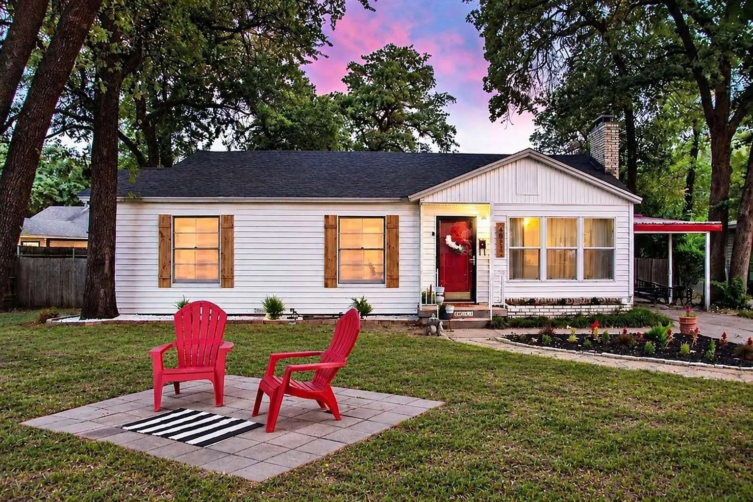 Single Family Residence For Rent