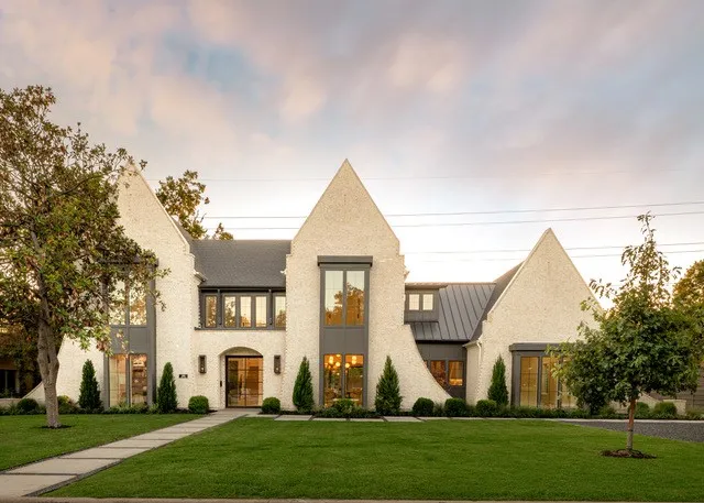Single Family Residence For Sale