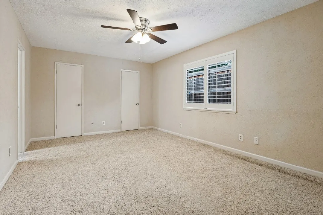 Single Family Residence For Sale in Dallas County , 487 Clear Creek Lane, Coppell, Texas 75019, 3 Bedroom, 2 Bathroom, 2 Garage spaces, 1,642 Sqft, built in 1980, mls#21405532, Real Estate Agent in Coppell, Homes For Sale in Dallas county, Homes For Sale in Coppell, Realtor in Coppell Texas, Real Estate Brokerage Independent Realty Texas, Luminita Cordes Realtor
