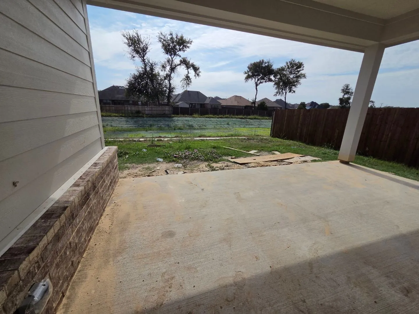 Single Family Residence For Sale in Ellis County , 815 Silverleaf Drive, Ennis, Texas 75119, 3 Bedroom, 2 Bathroom, 2 Garage spaces, 2,235 Sqft, built in 2026, mls#21412009, Real Estate Agent in Ennis, Homes For Sale in Ellis county, Homes For Sale in Ennis, Realtor in Ennis Texas, Real Estate Brokerage Independent Realty Texas, Luminita Cordes Realtor