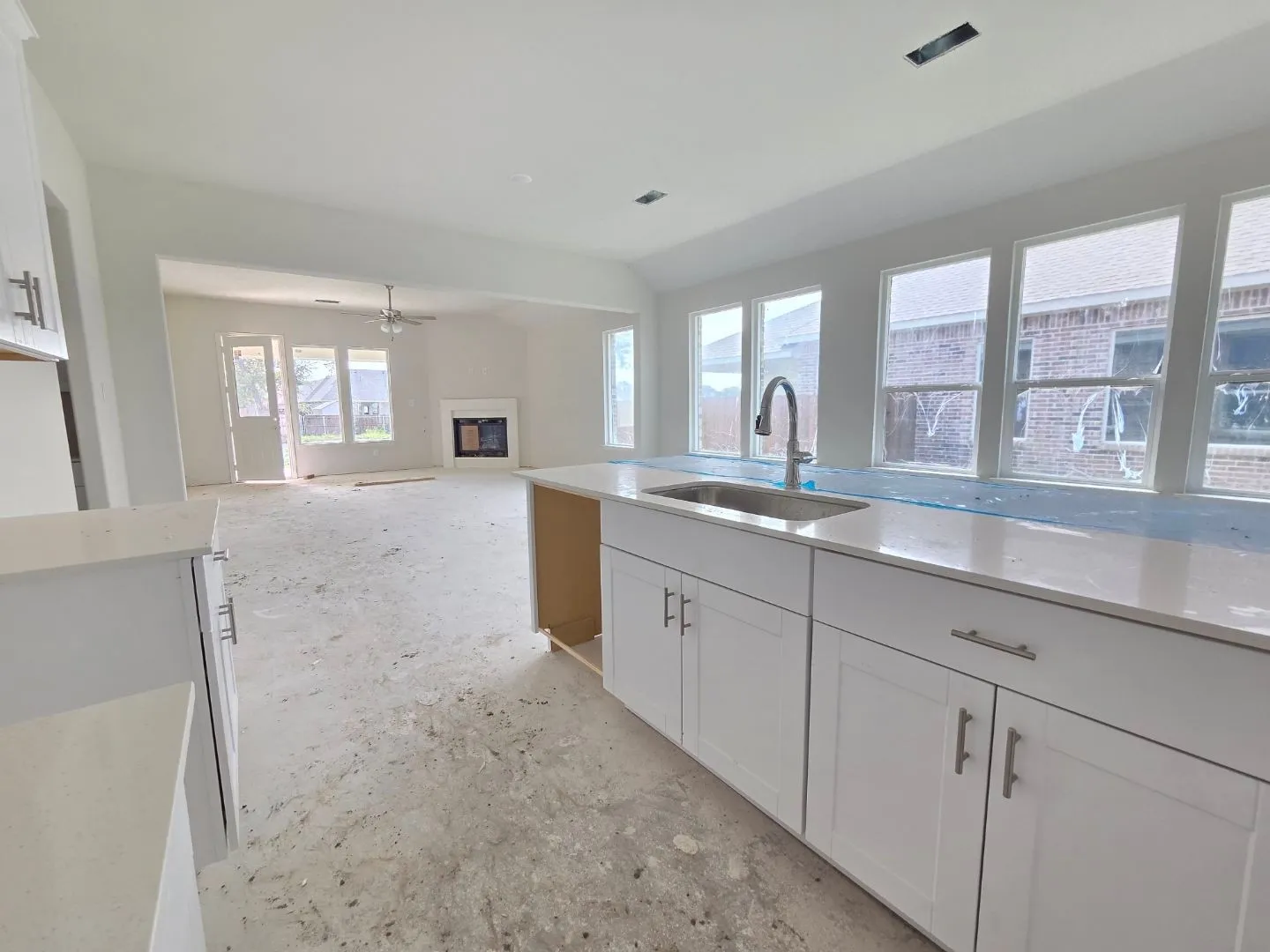Single Family Residence For Sale in Ellis County , 815 Silverleaf Drive, Ennis, Texas 75119, 3 Bedroom, 2 Bathroom, 2 Garage spaces, 2,235 Sqft, built in 2026, mls#21412009, Real Estate Agent in Ennis, Homes For Sale in Ellis county, Homes For Sale in Ennis, Realtor in Ennis Texas, Real Estate Brokerage Independent Realty Texas, Luminita Cordes Realtor