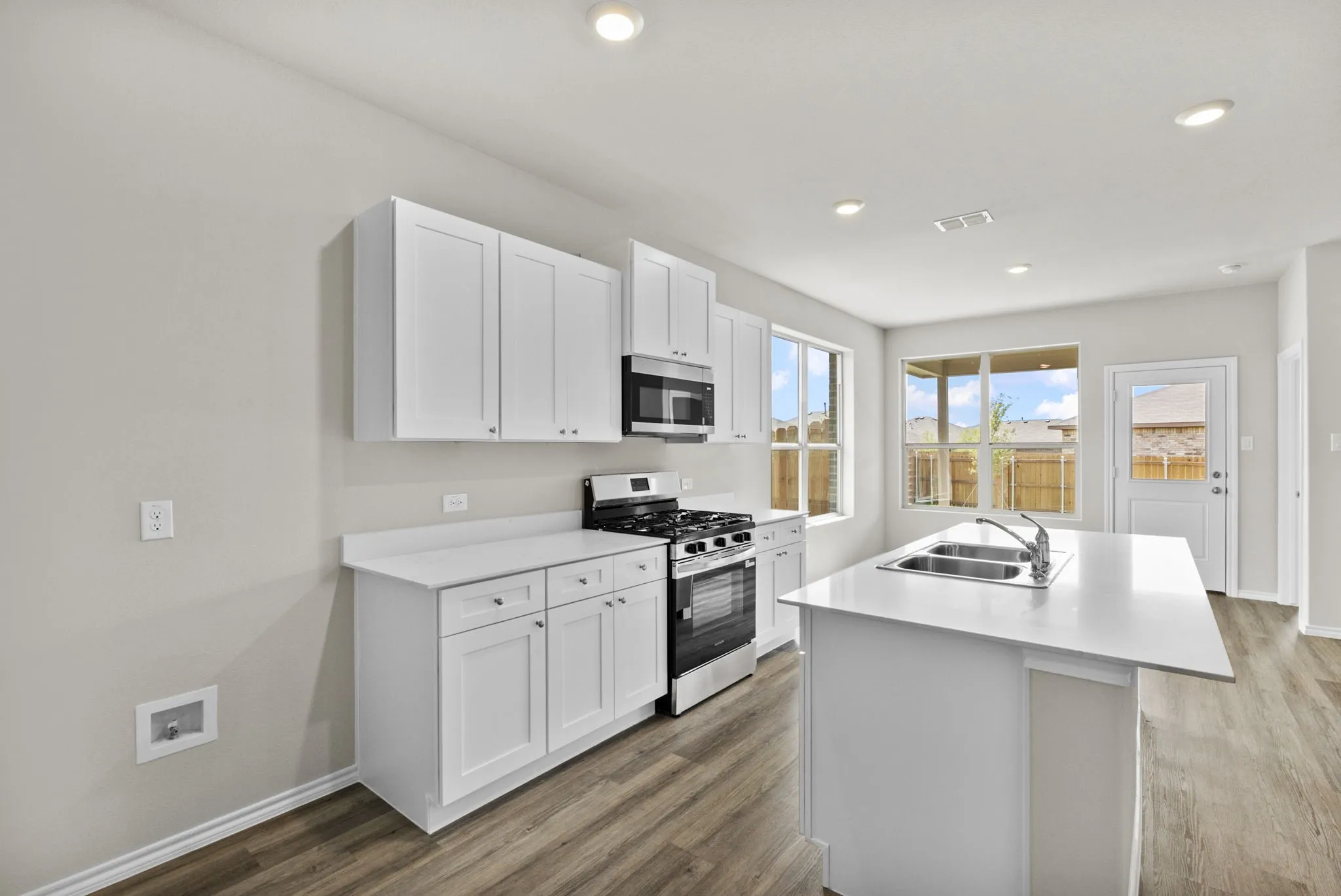 Single Family Residence For Sale in Tarrant County , 9712 Austin Hollow Road, Crowley, Texas 76036, 4 Bedroom, 2 Bathroom, 2 Garage spaces, 1,773 Sqft, built in 2025, mls#21412622, Real Estate Agent in Crowley, Homes For Sale in Tarrant county, Homes For Sale in Crowley, Realtor in Crowley Texas, Real Estate Brokerage Independent Realty Texas, Luminita Cordes Realtor