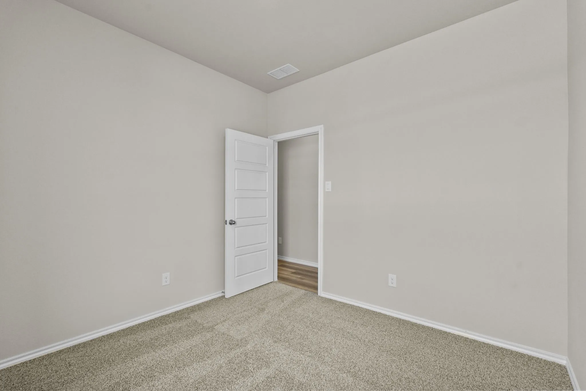 Single Family Residence For Sale in Tarrant County , 9712 Austin Hollow Road, Crowley, Texas 76036, 4 Bedroom, 2 Bathroom, 2 Garage spaces, 1,773 Sqft, built in 2025, mls#21412622, Real Estate Agent in Crowley, Homes For Sale in Tarrant county, Homes For Sale in Crowley, Realtor in Crowley Texas, Real Estate Brokerage Independent Realty Texas, Luminita Cordes Realtor