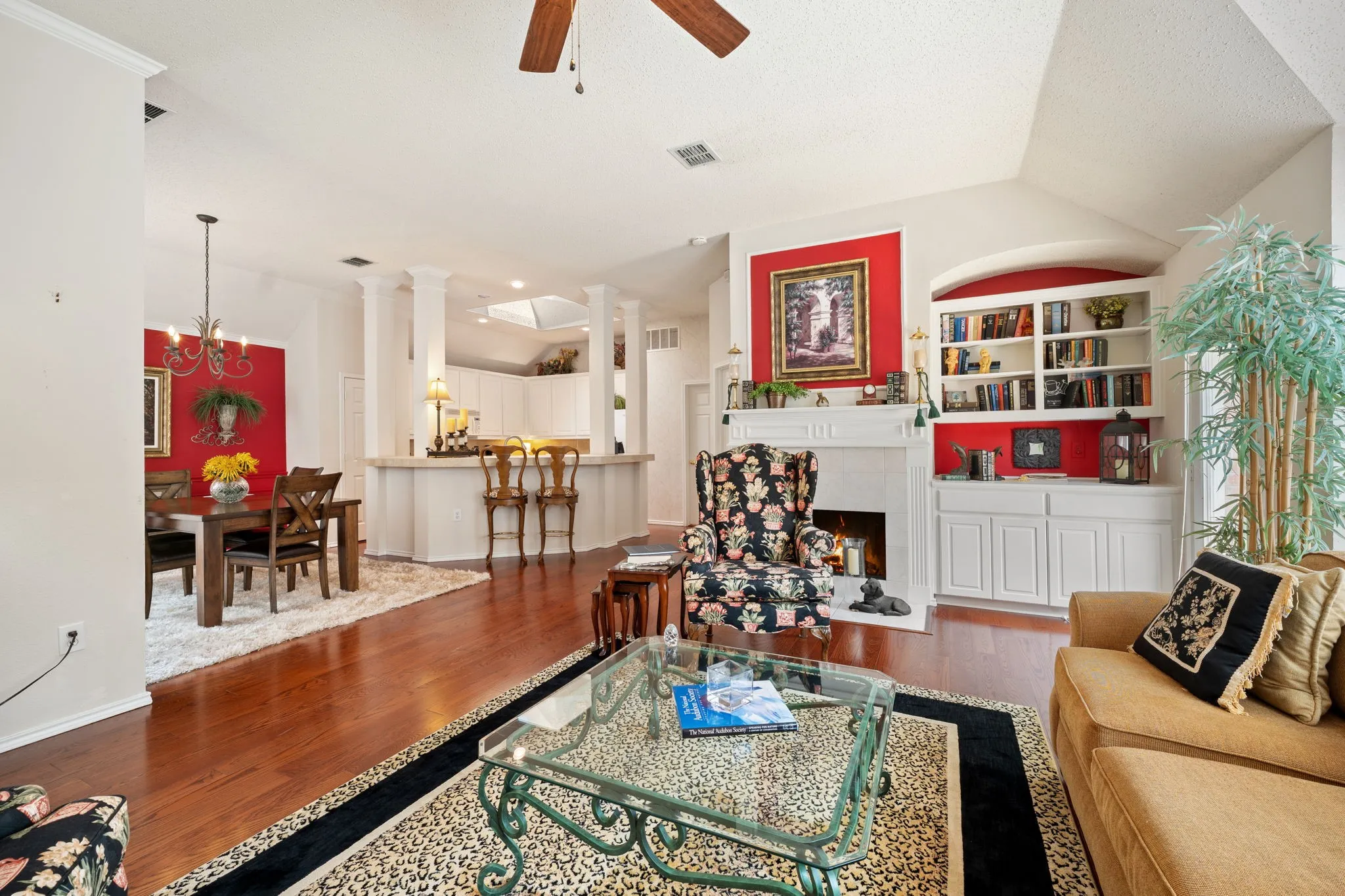 Single Family Residence For Sale in Collin County , 6860 Saddletree Trail, Plano, Texas 75023, 3 Bedroom, 2 Bathroom, 2 Garage spaces, 1,608 Sqft, built in 1994, mls#21348477, Real Estate Agent in Plano, Homes For Sale in Collin county, Homes For Sale in Plano, Realtor in Plano Texas, Real Estate Brokerage Independent Realty Texas, Luminita Cordes Realtor