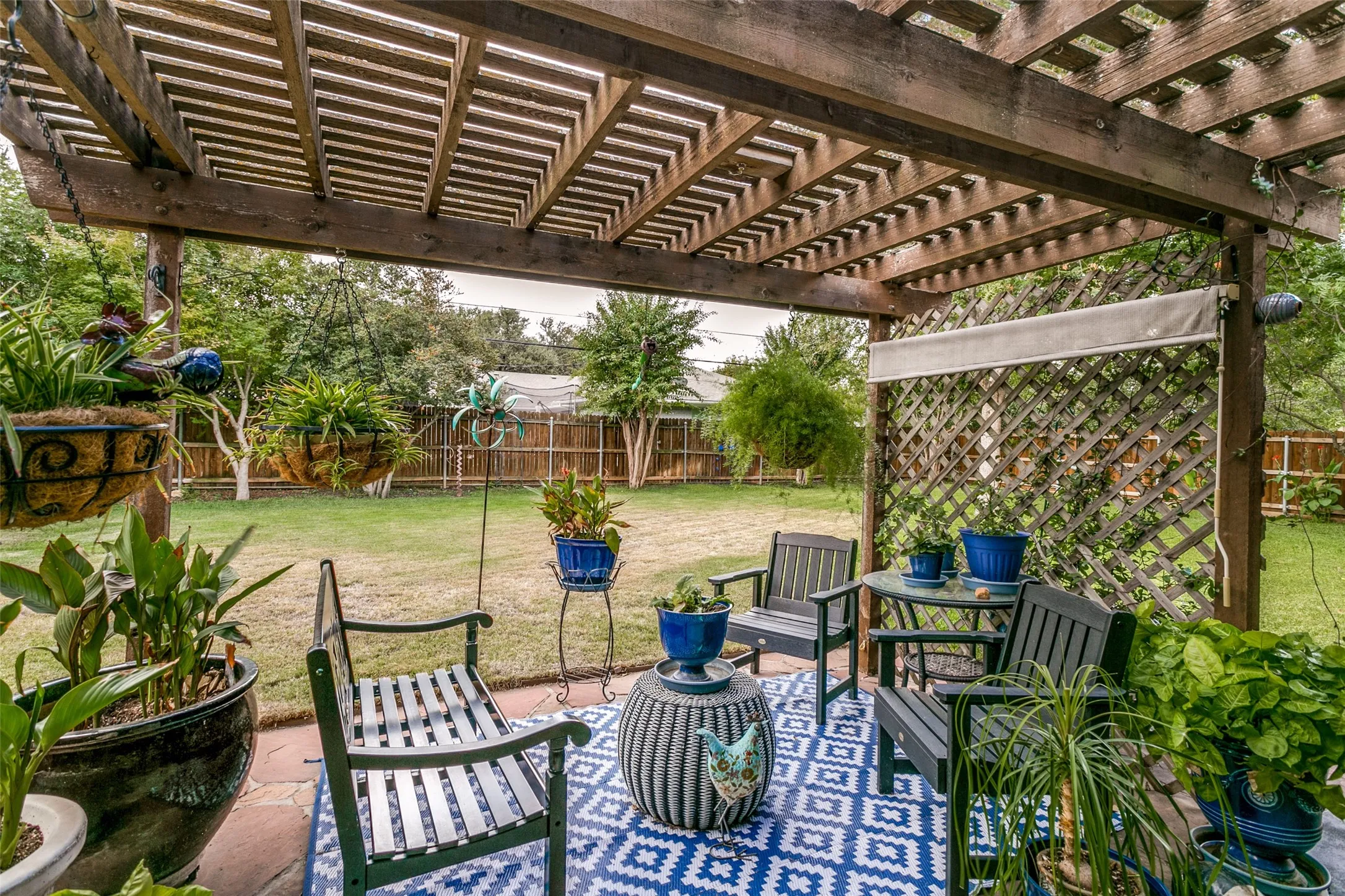 Single Family Residence For Sale in Tarrant County , 4309 Selkirk Drive W, Fort Worth, Texas 76109, 3 Bedroom, 3 Bathroom, 2 Garage spaces, 2,045 Sqft, built in 1959, mls#21412626, Real Estate Agent in Fort Worth, Homes For Sale in Tarrant county, Homes For Sale in Fort Worth, Realtor in Fort Worth Texas, Real Estate Brokerage Independent Realty Texas, Luminita Cordes Realtor