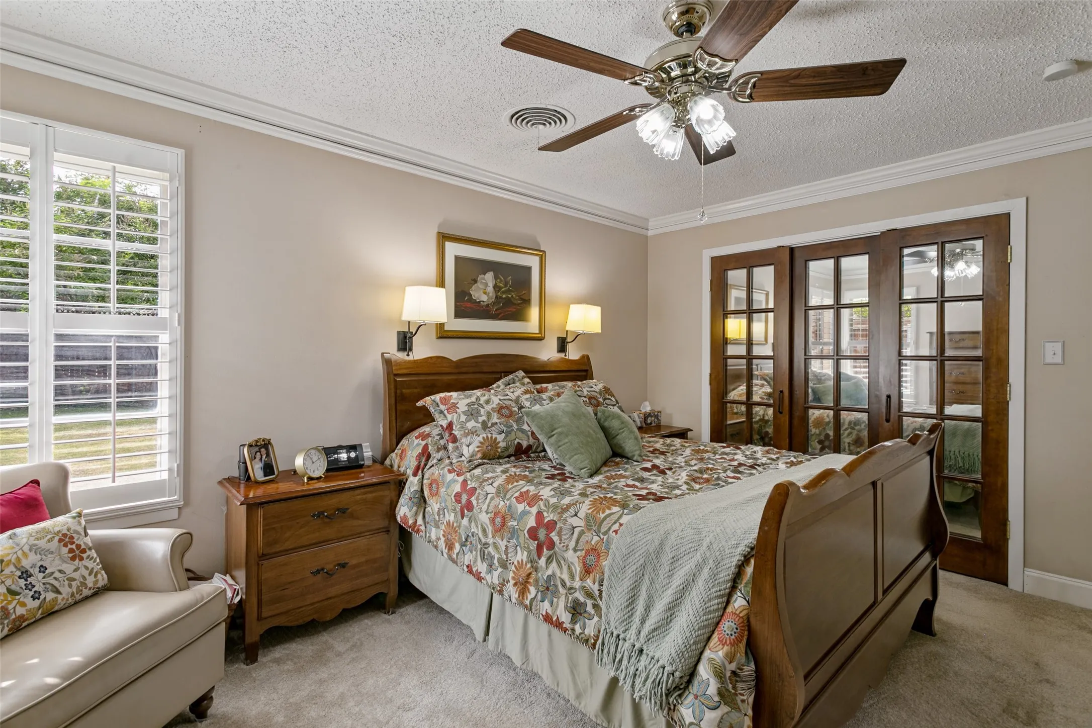 Single Family Residence For Sale in Tarrant County , 4309 Selkirk Drive W, Fort Worth, Texas 76109, 3 Bedroom, 3 Bathroom, 2 Garage spaces, 2,045 Sqft, built in 1959, mls#21412626, Real Estate Agent in Fort Worth, Homes For Sale in Tarrant county, Homes For Sale in Fort Worth, Realtor in Fort Worth Texas, Real Estate Brokerage Independent Realty Texas, Luminita Cordes Realtor