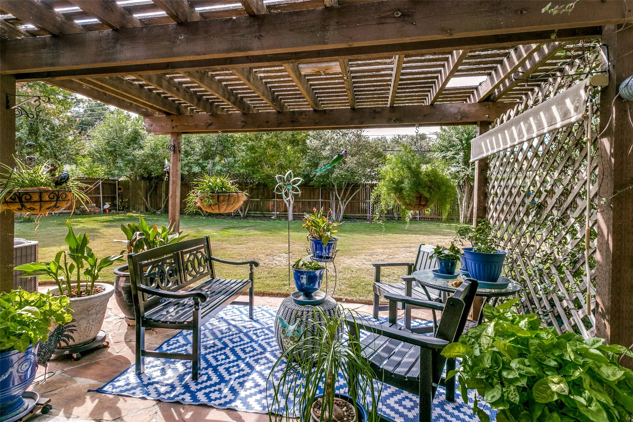 Single Family Residence For Sale in Tarrant County , 4309 Selkirk Drive W, Fort Worth, Texas 76109, 3 Bedroom, 3 Bathroom, 2 Garage spaces, 2,045 Sqft, built in 1959, mls#21412626, Real Estate Agent in Fort Worth, Homes For Sale in Tarrant county, Homes For Sale in Fort Worth, Realtor in Fort Worth Texas, Real Estate Brokerage Independent Realty Texas, Luminita Cordes Realtor