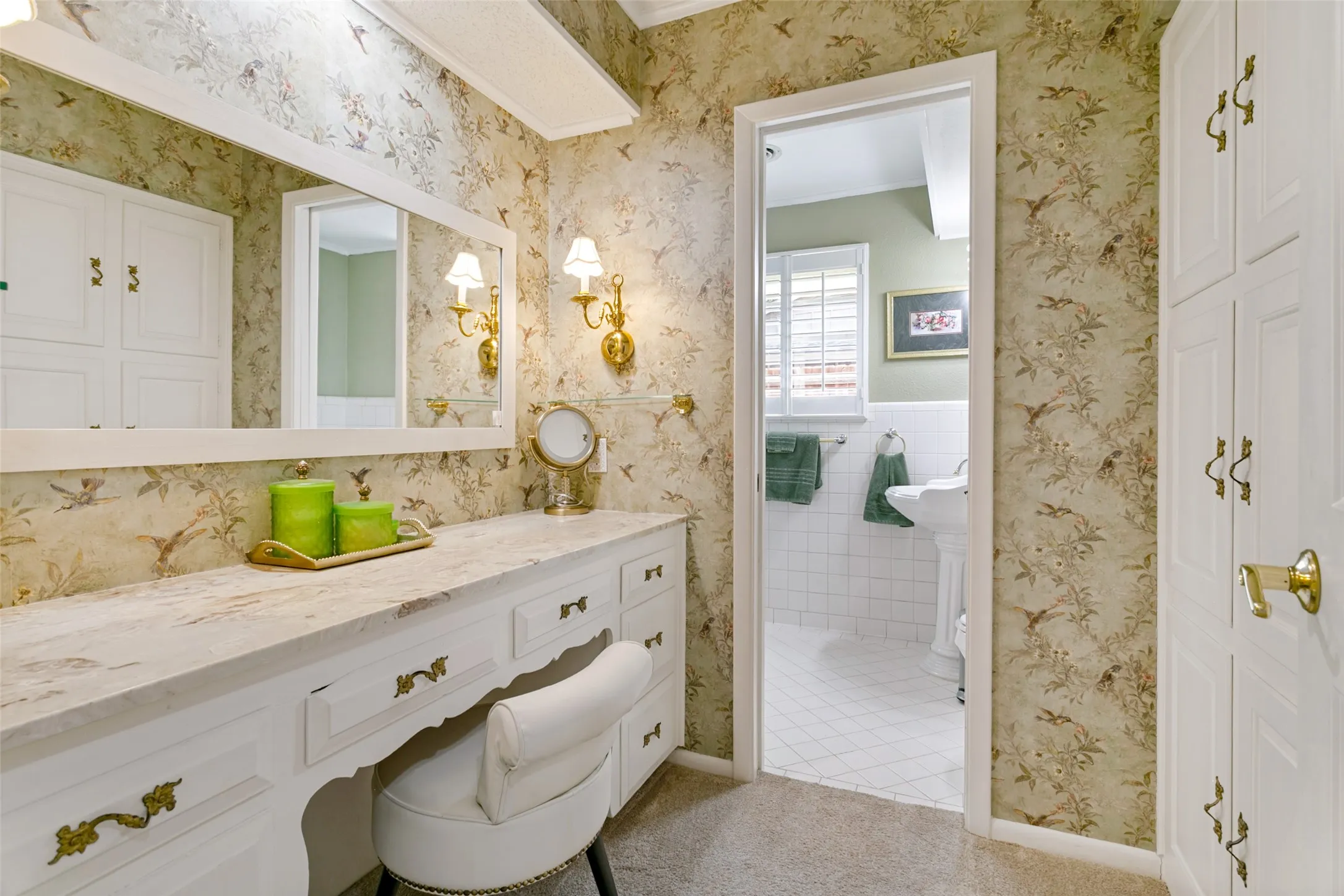 Single Family Residence For Sale in Tarrant County , 4309 Selkirk Drive W, Fort Worth, Texas 76109, 3 Bedroom, 3 Bathroom, 2 Garage spaces, 2,045 Sqft, built in 1959, mls#21412626, Real Estate Agent in Fort Worth, Homes For Sale in Tarrant county, Homes For Sale in Fort Worth, Realtor in Fort Worth Texas, Real Estate Brokerage Independent Realty Texas, Luminita Cordes Realtor