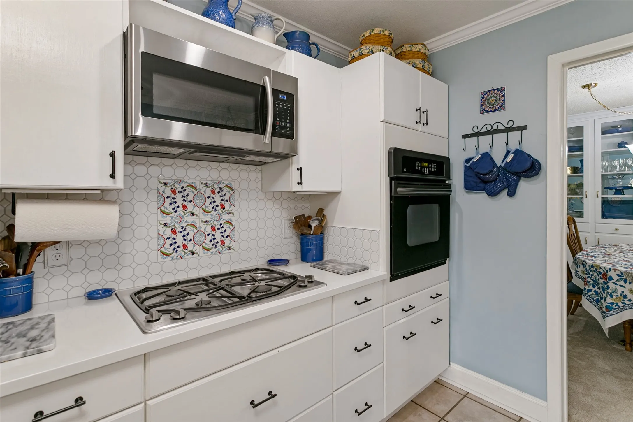 Single Family Residence For Sale in Tarrant County , 4309 Selkirk Drive W, Fort Worth, Texas 76109, 3 Bedroom, 3 Bathroom, 2 Garage spaces, 2,045 Sqft, built in 1959, mls#21412626, Real Estate Agent in Fort Worth, Homes For Sale in Tarrant county, Homes For Sale in Fort Worth, Realtor in Fort Worth Texas, Real Estate Brokerage Independent Realty Texas, Luminita Cordes Realtor
