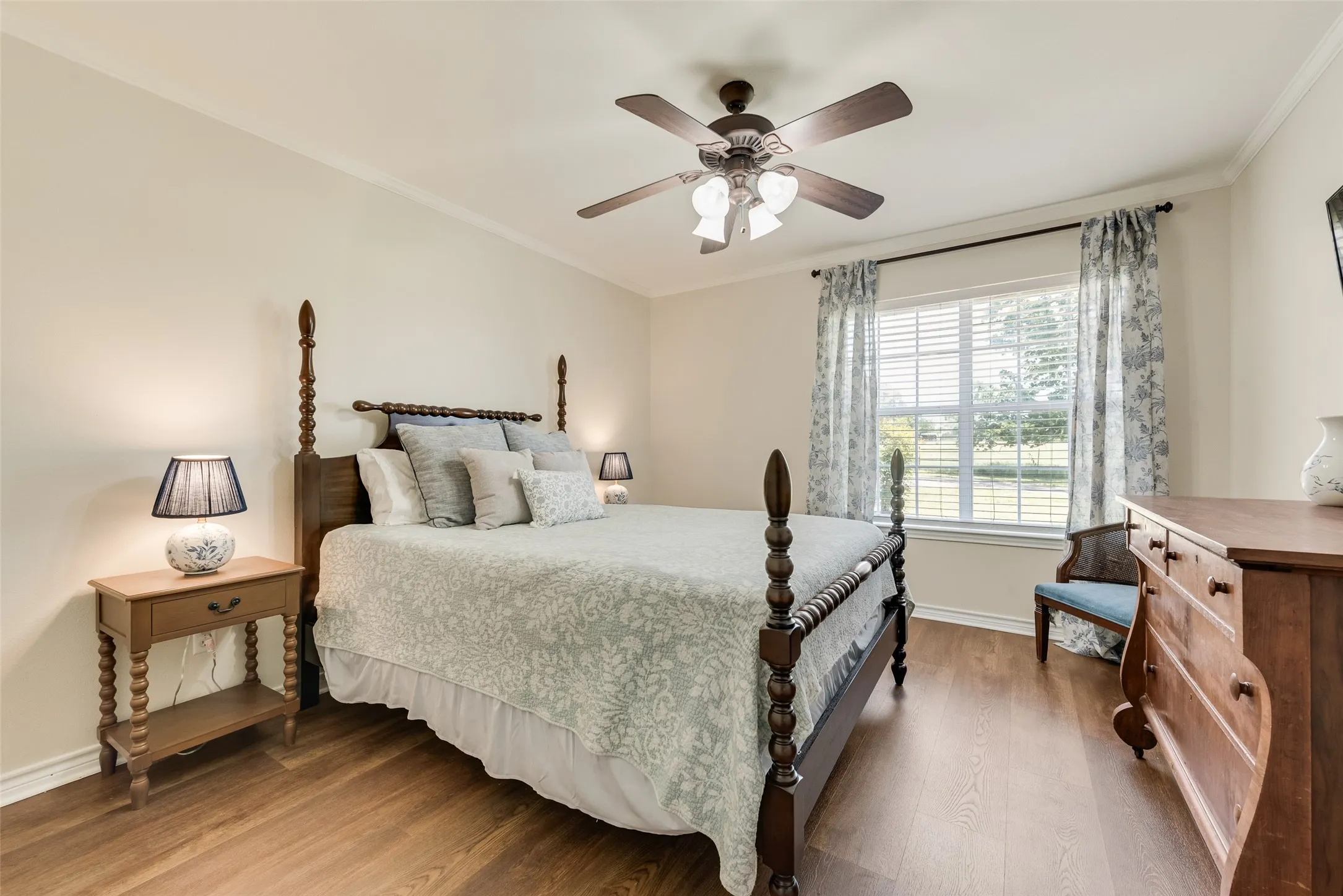 Single Family Residence For Sale in Van Zandt County , 130 VZ County Road 3509, Edgewood, Texas 75117, 3 Bedroom, 2 Bathroom, 2 Garage spaces, 2,685 Sqft, built in 1998, mls#21411688, Real Estate Agent in Edgewood, Homes For Sale in Van Zandt county, Homes For Sale in Edgewood, Realtor in Edgewood Texas, Real Estate Brokerage Independent Realty Texas, Luminita Cordes Realtor