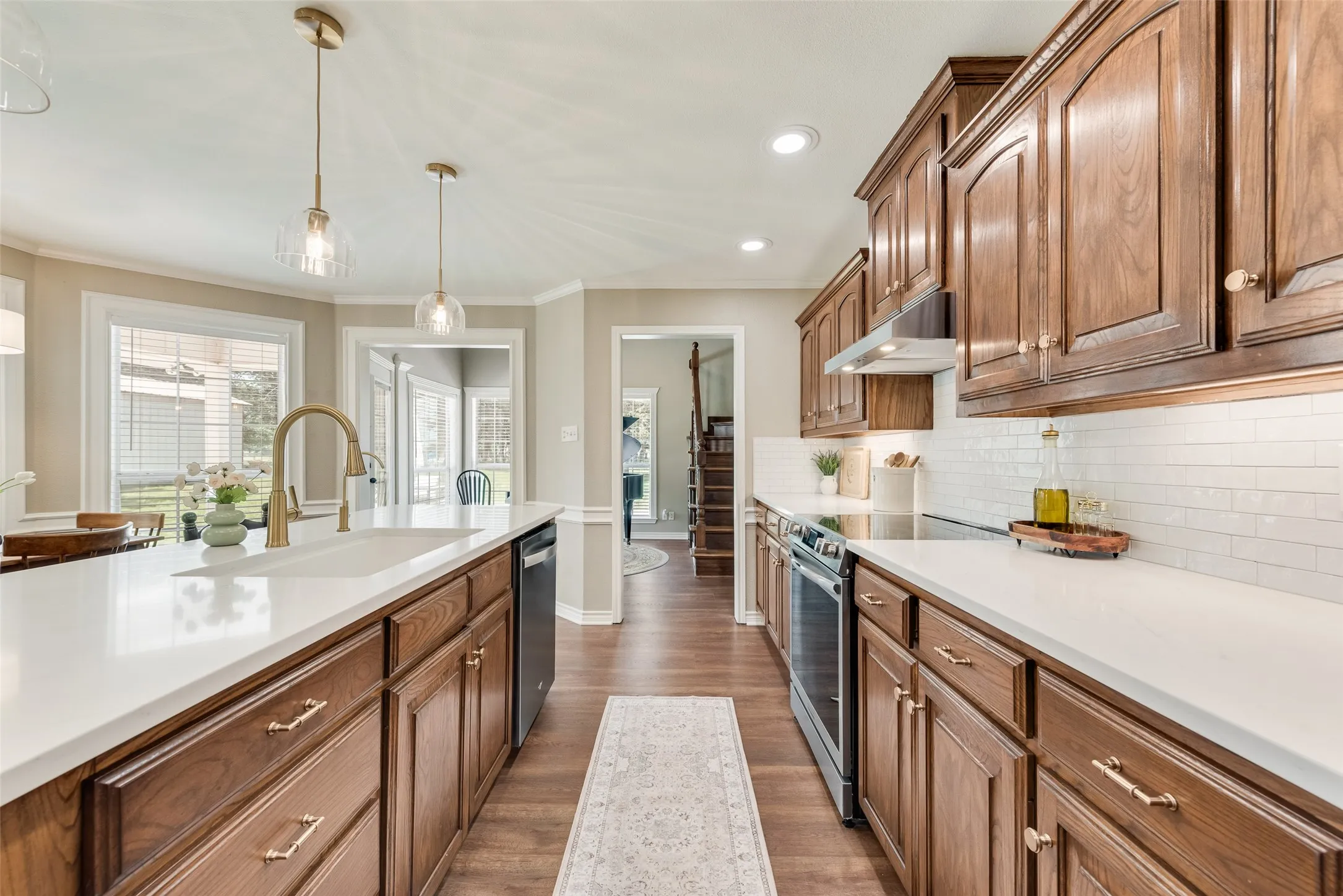 Single Family Residence For Sale in Van Zandt County , 130 VZ County Road 3509, Edgewood, Texas 75117, 3 Bedroom, 2 Bathroom, 2 Garage spaces, 2,685 Sqft, built in 1998, mls#21411688, Real Estate Agent in Edgewood, Homes For Sale in Van Zandt county, Homes For Sale in Edgewood, Realtor in Edgewood Texas, Real Estate Brokerage Independent Realty Texas, Luminita Cordes Realtor