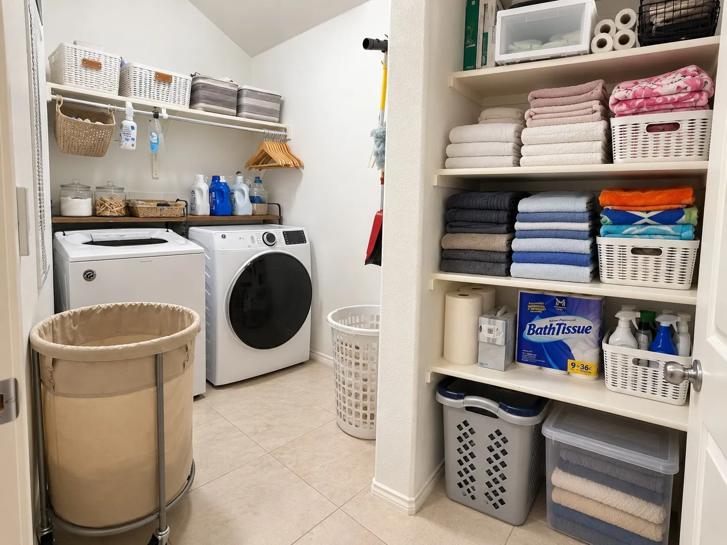 Single Family Residence For Sale in Denton County , 1700 Kaiser Cove, Argyle, Texas 76226, 4 Bedroom, 2 Bathroom, 2 Garage spaces, 2,235 Sqft, built in 2016, mls#21397855, Real Estate Agent in Argyle, Homes For Sale in Denton county, Homes For Sale in Argyle, Realtor in Argyle Texas, Real Estate Brokerage Independent Realty Texas, Luminita Cordes Realtor