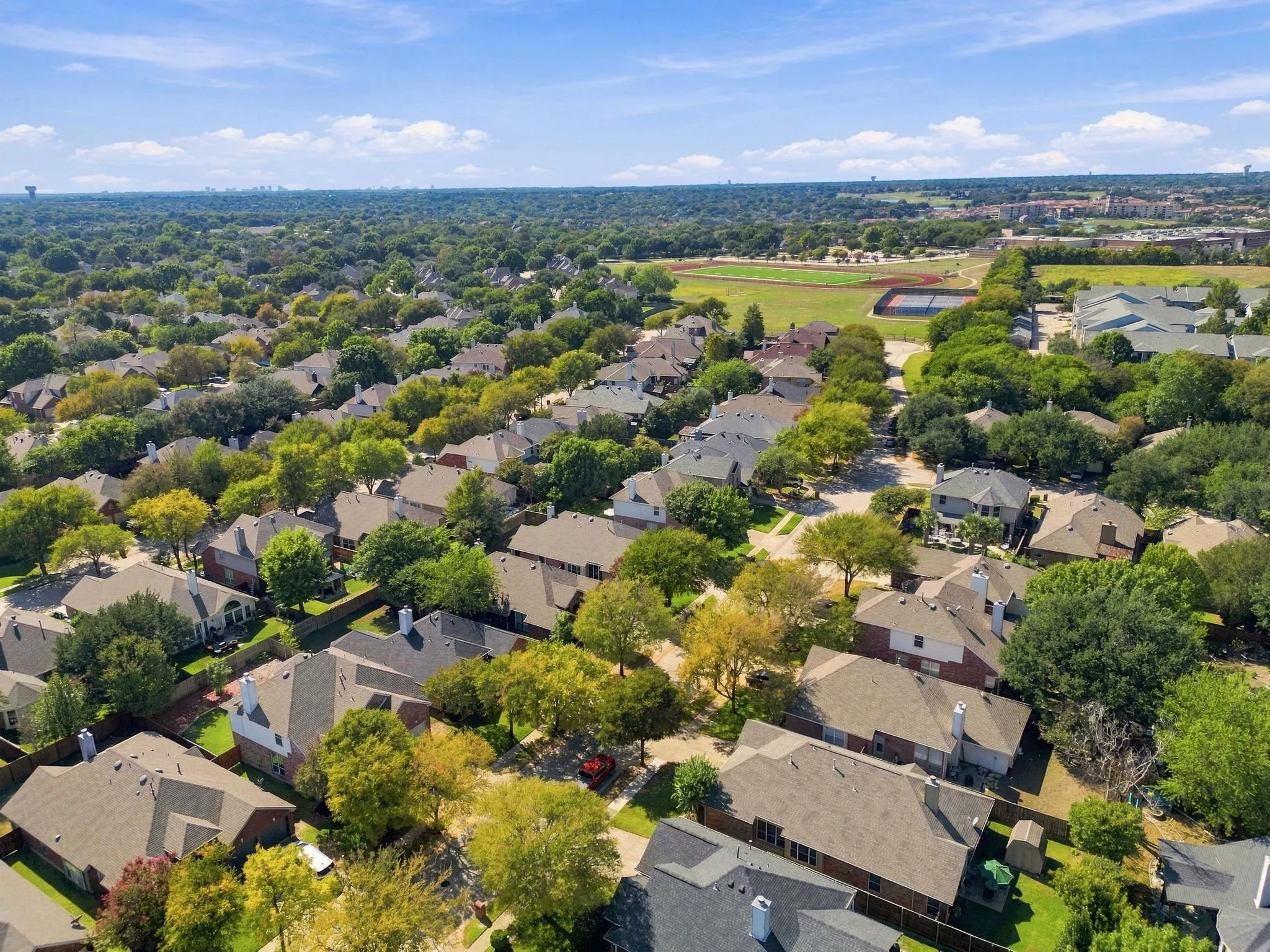 Single Family Residence For Sale in Collin County , 5425 Pebble Court, Mc Kinney, Texas 75072, 3 Bedroom, 2 Bathroom, 2 Garage spaces, 1,468 Sqft, built in 1998, mls#21397742, Real Estate Agent in Mc Kinney, Homes For Sale in Collin county, Homes For Sale in Mc Kinney, Realtor in Mc Kinney Texas, Real Estate Brokerage Independent Realty Texas, Luminita Cordes Realtor