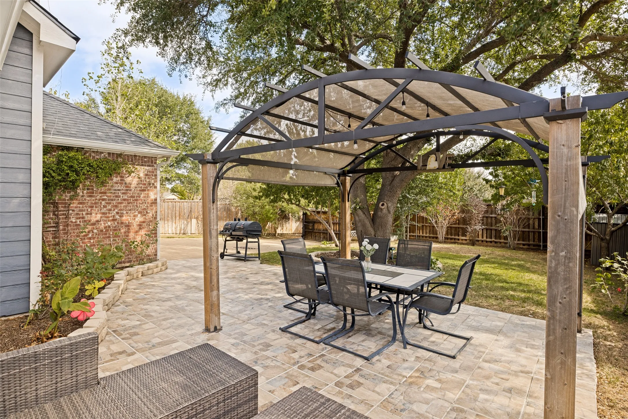 patio and pergola