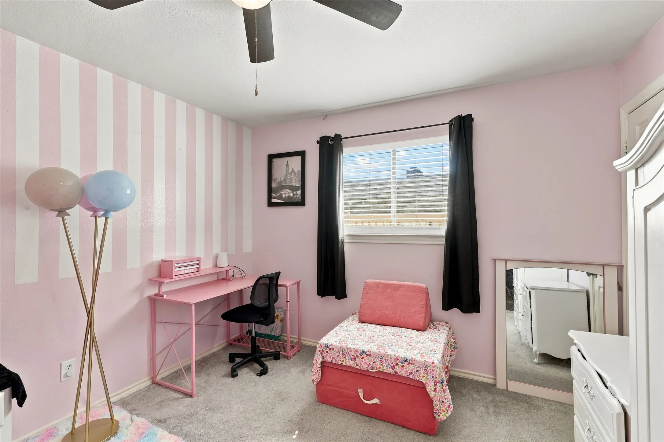 Single Family Residence For Sale in Tarrant County , 228 Meadowhill Drive, Benbrook, Texas 76126, 4 Bedroom, 2 Bathroom, 2 Garage spaces, 1,682 Sqft, built in 1978, mls#21411236, Real Estate Agent in Benbrook, Homes For Sale in Tarrant county, Homes For Sale in Benbrook, Realtor in Benbrook Texas, Real Estate Brokerage Independent Realty Texas, Luminita Cordes Realtor