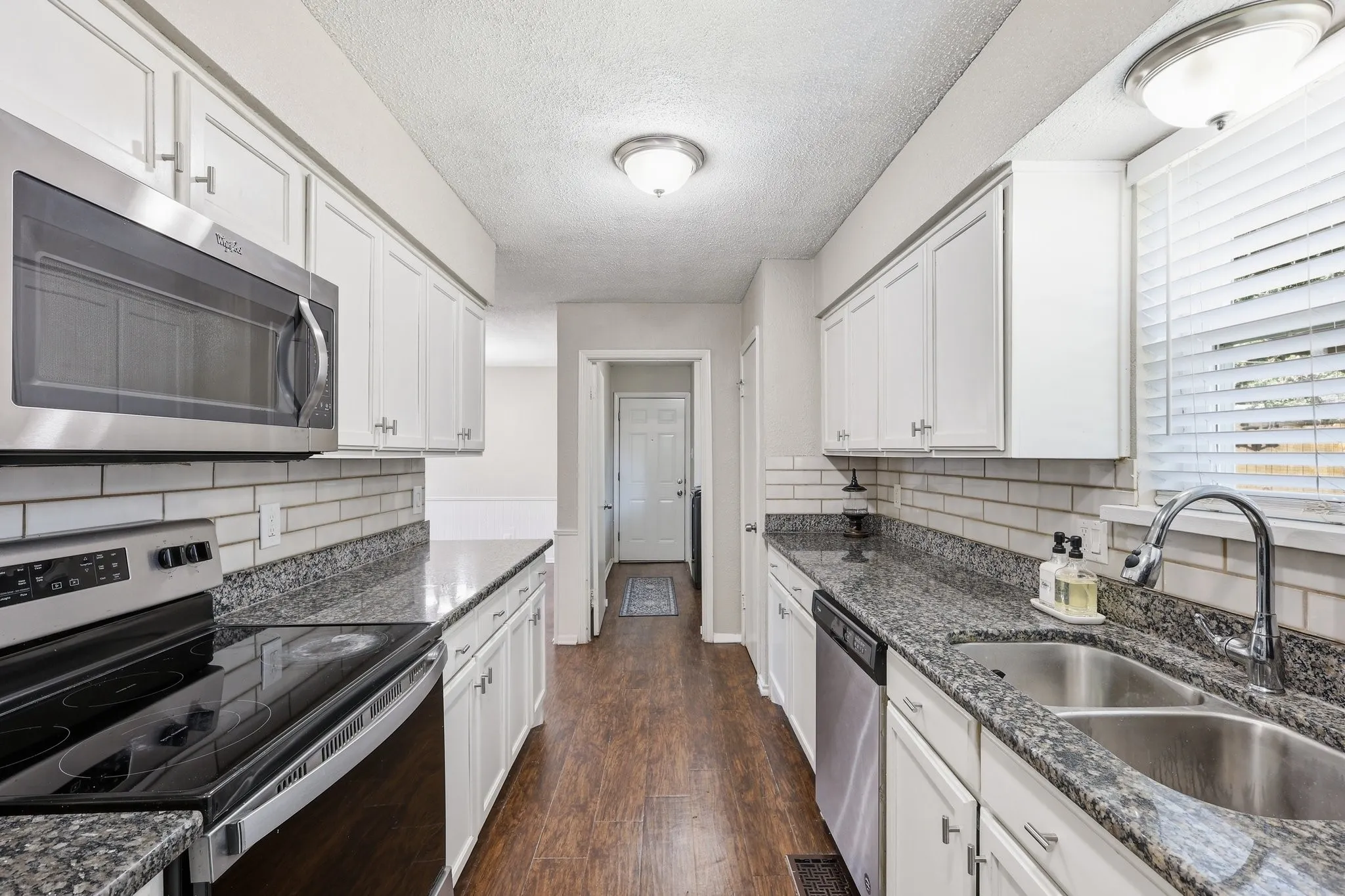 Single Family Residence For Rent in Dallas County , 5019 Blanchard Drive, Dallas, Texas 75227, 4 Bedroom, 2 Bathroom, 2 Garage spaces, 2,004 Sqft, built in 1968, mls#21412687, Real Estate Agent in Dallas, Homes For Rent in Dallas county, Homes For Rent in Dallas, Realtor in Dallas Texas, Real Estate Brokerage Independent Realty Texas, Luminita Cordes Realtor