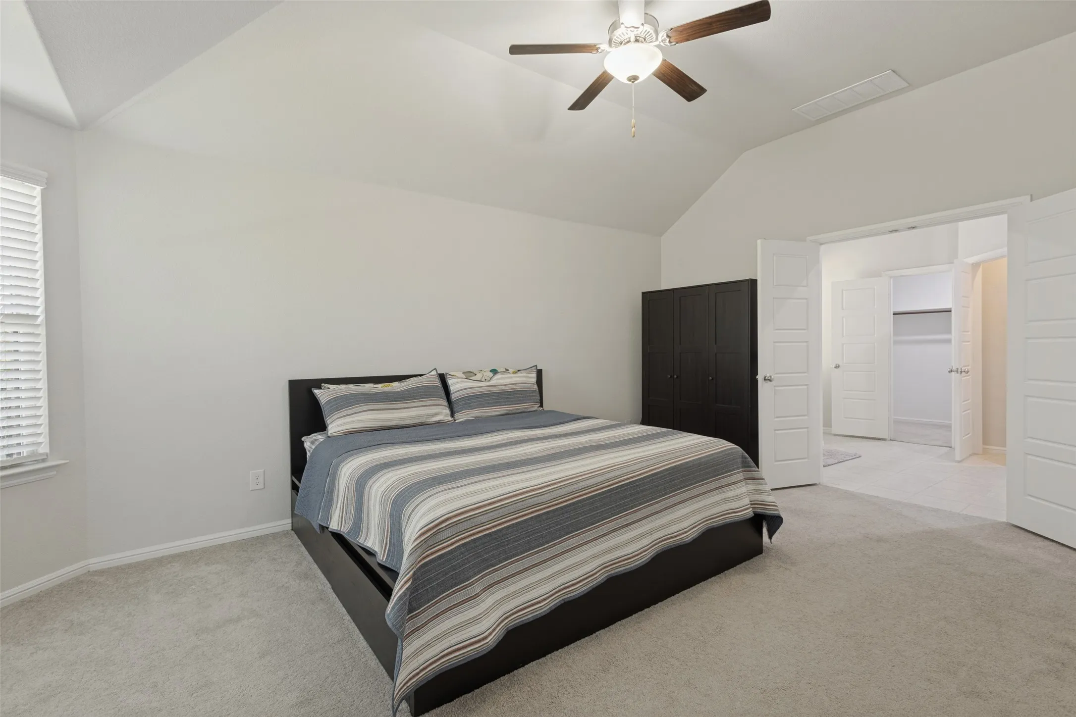 Single Family Residence For Sale in Collin County , 205 Miramar Avenue, Melissa, Texas 75454, 4 Bedroom, 3 Bathroom, 2 Garage spaces, 2,145 Sqft, built in 2021, mls#21412692, Real Estate Agent in Melissa, Homes For Sale in Collin county, Homes For Sale in Melissa, Realtor in Melissa Texas, Real Estate Brokerage Independent Realty Texas, Luminita Cordes Realtor