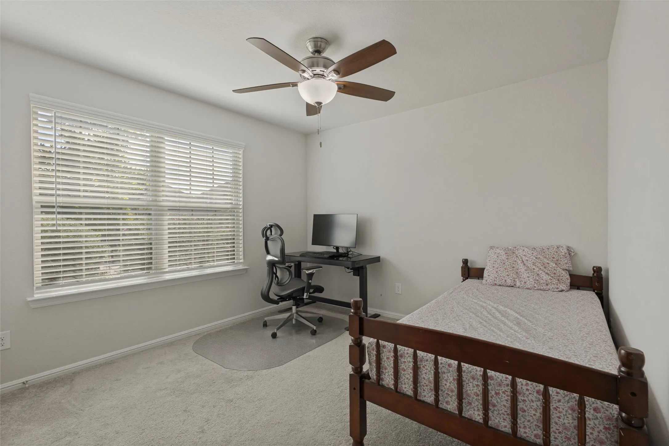 Single Family Residence For Sale in Collin County , 205 Miramar Avenue, Melissa, Texas 75454, 4 Bedroom, 3 Bathroom, 2 Garage spaces, 2,145 Sqft, built in 2021, mls#21412692, Real Estate Agent in Melissa, Homes For Sale in Collin county, Homes For Sale in Melissa, Realtor in Melissa Texas, Real Estate Brokerage Independent Realty Texas, Luminita Cordes Realtor