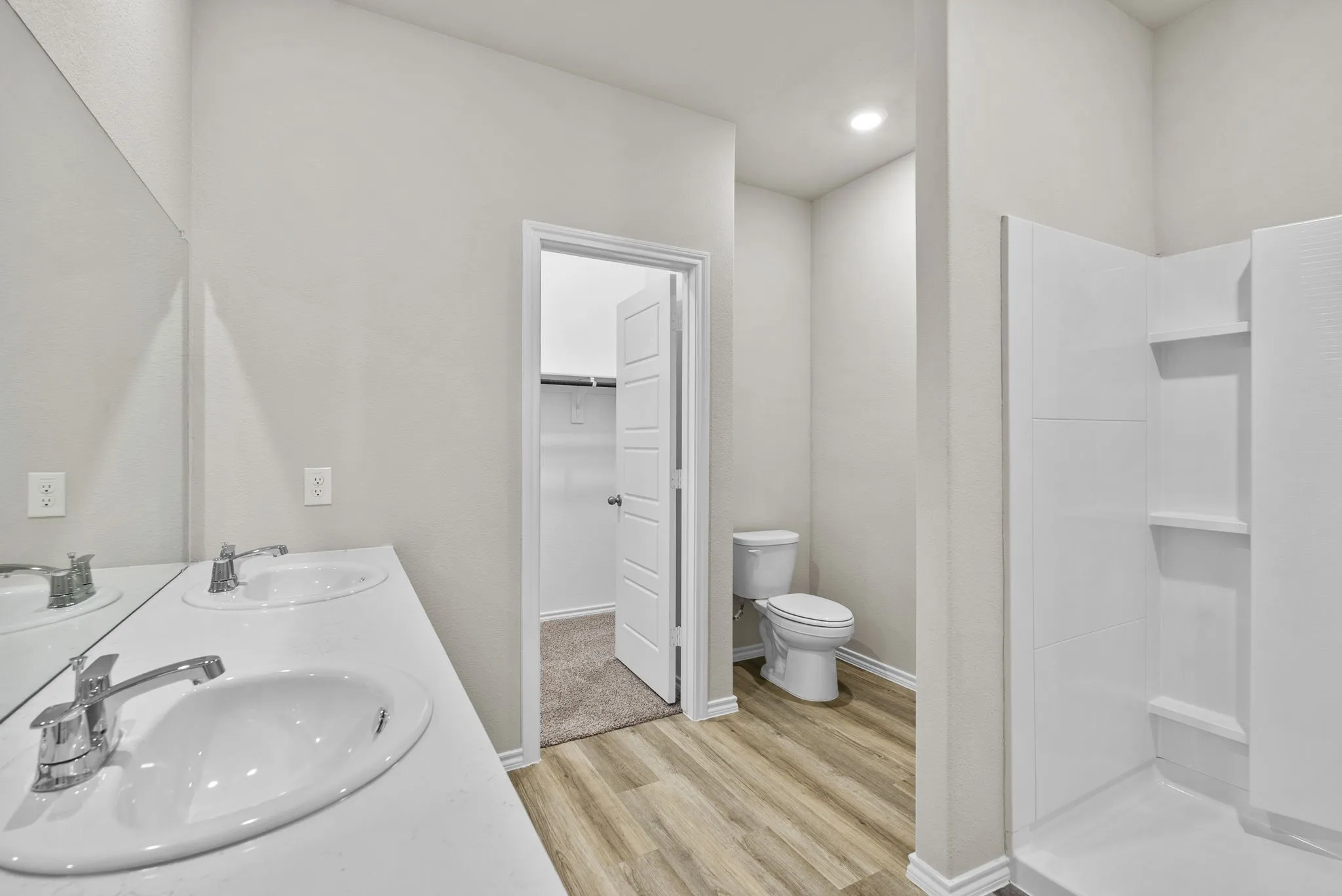 Single Family Residence For Sale in Tarrant County , 4321 Valley Brook Drive, Crowley, Texas 76036, 3 Bedroom, 2 Bathroom, 2 Garage spaces, 1,446 Sqft, built in 2025, mls#21412704, Real Estate Agent in Crowley, Homes For Sale in Tarrant county, Homes For Sale in Crowley, Realtor in Crowley Texas, Real Estate Brokerage Independent Realty Texas, Luminita Cordes Realtor