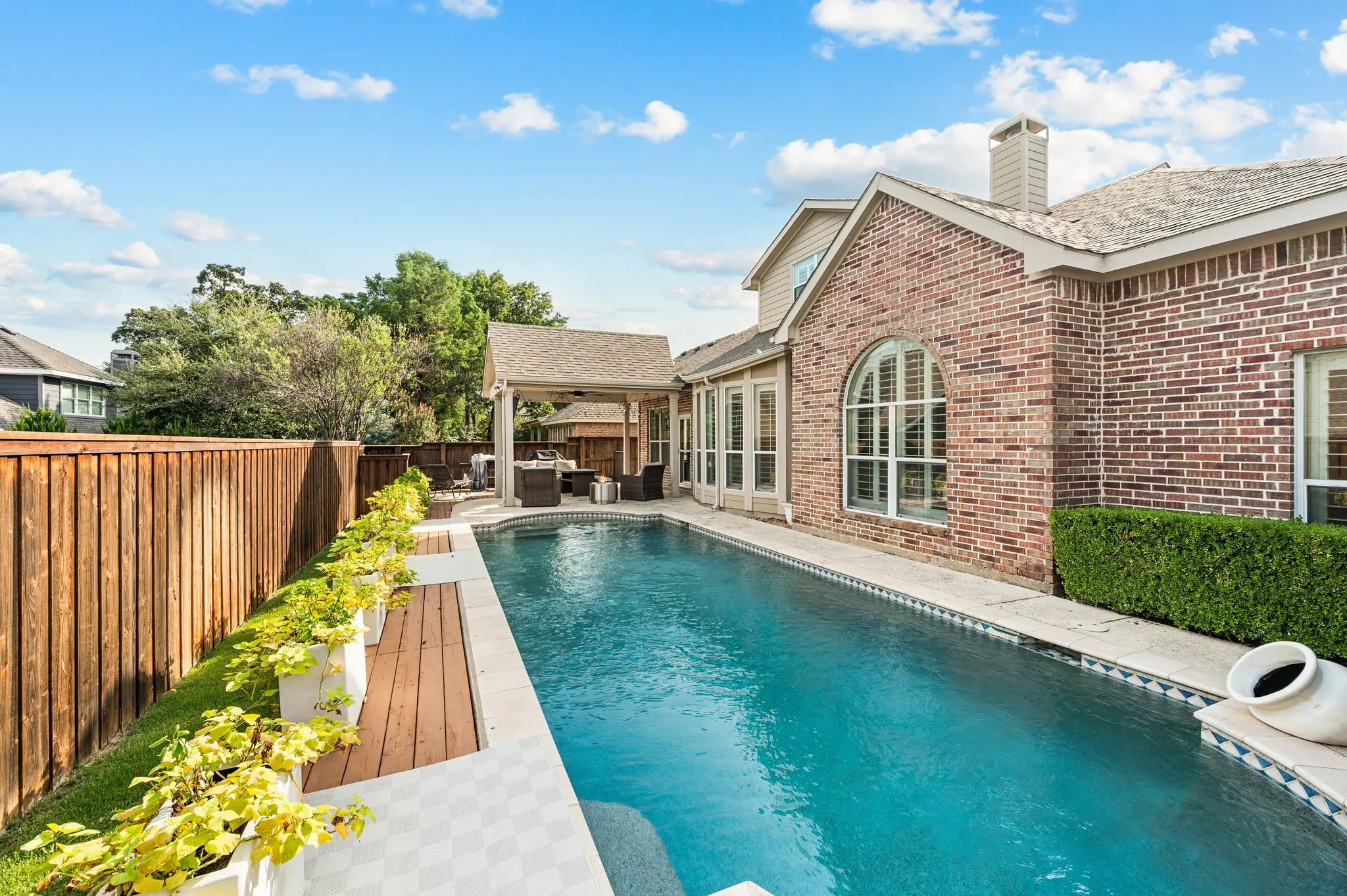 Single Family Residence For Sale in Tarrant County , 916 Water Oak Drive, Grapevine, Texas 76051, 5 Bedroom, 4 Bathroom, 2 Garage spaces, 2,953 Sqft, built in 2003, mls#21402625, Real Estate Agent in Grapevine, Homes For Sale in Tarrant county, Homes For Sale in Grapevine, Realtor in Grapevine Texas, Real Estate Brokerage Independent Realty Texas, Luminita Cordes Realtor
