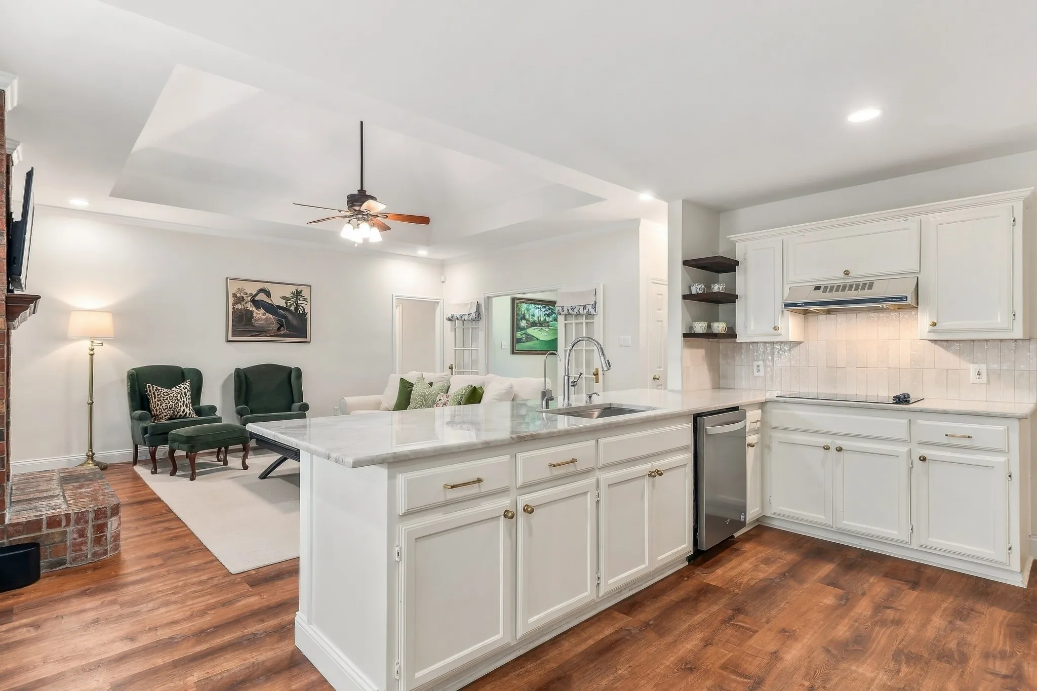 Single Family Residence For Sale in Tarrant County , 7704 Sagebrush Court S, North Richland Hills, Texas 76182, 4 Bedroom, 2 Bathroom, 2 Garage spaces, 1,977 Sqft, built in 1990, mls#21411147, Real Estate Agent in North Richland Hills, Homes For Sale in Tarrant county, Homes For Sale in North Richland Hills, Realtor in North Richland Hills Texas, Real Estate Brokerage Independent Realty Texas, Luminita Cordes Realtor