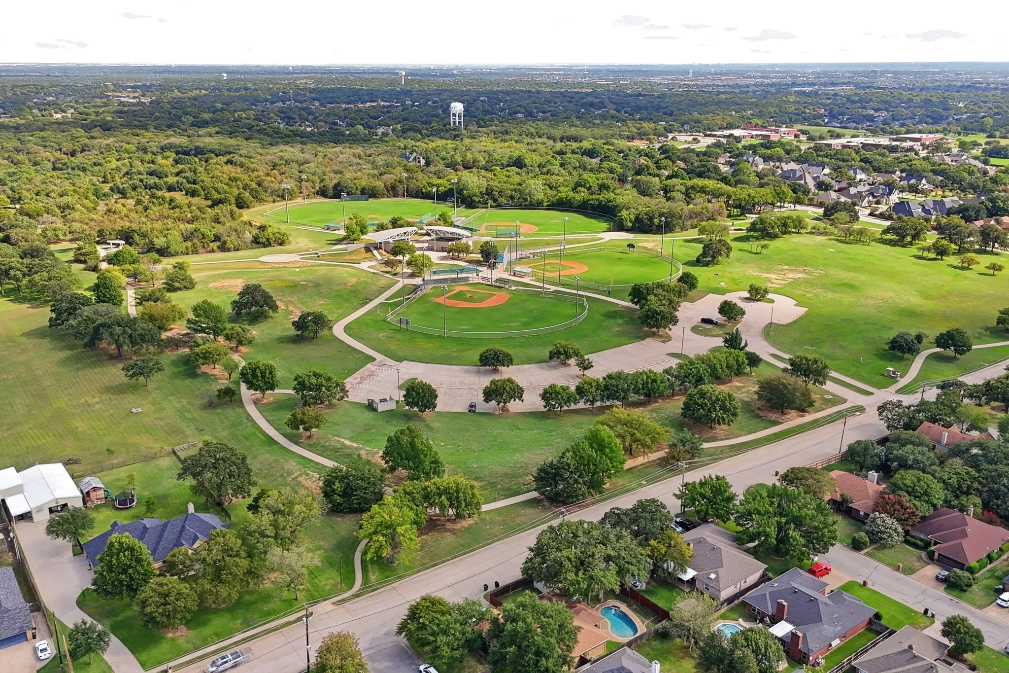 Single Family Residence For Sale in Tarrant County , 7704 Sagebrush Court S, North Richland Hills, Texas 76182, 4 Bedroom, 2 Bathroom, 2 Garage spaces, 1,977 Sqft, built in 1990, mls#21411147, Real Estate Agent in North Richland Hills, Homes For Sale in Tarrant county, Homes For Sale in North Richland Hills, Realtor in North Richland Hills Texas, Real Estate Brokerage Independent Realty Texas, Luminita Cordes Realtor