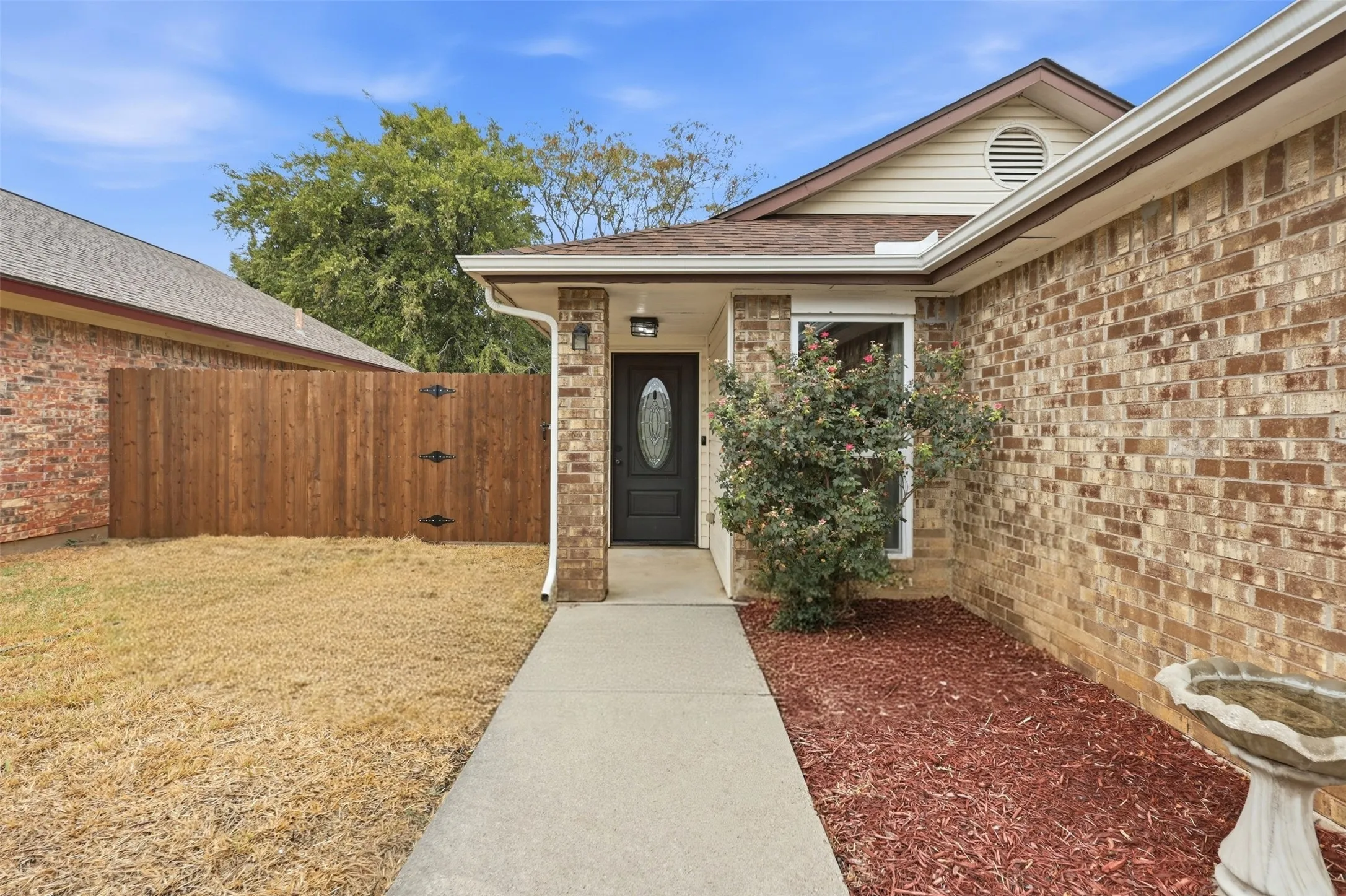 Single Family Residence For Sale