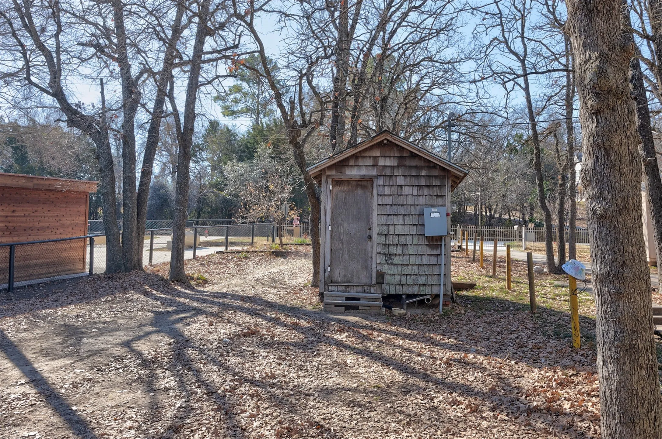 Unimproved Land For Sale in Parker County , 1154 W Lake Drive, Weatherford, Texas 76087, 0, 0, Garage spaces, 0 Sqft, built in 0, mls#21408236, Real Estate Agent in Weatherford, Homes For Sale in Parker county, Homes For Sale in Weatherford, Realtor in Weatherford Texas, Real Estate Brokerage Independent Realty Texas, Luminita Cordes Realtor