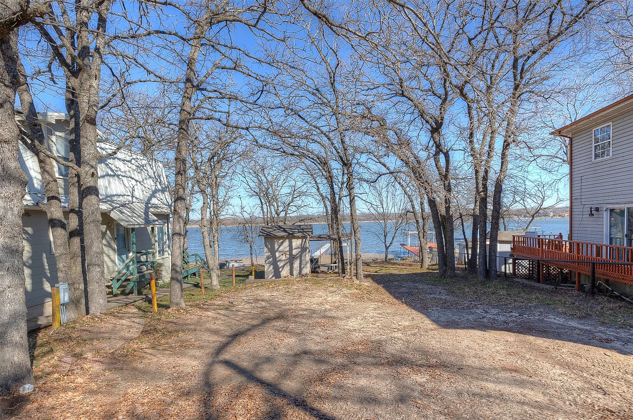 Unimproved Land For Sale in Parker County , 1154 W Lake Drive, Weatherford, Texas 76087, 0, 0, Garage spaces, 0 Sqft, built in 0, mls#21408236, Real Estate Agent in Weatherford, Homes For Sale in Parker county, Homes For Sale in Weatherford, Realtor in Weatherford Texas, Real Estate Brokerage Independent Realty Texas, Luminita Cordes Realtor