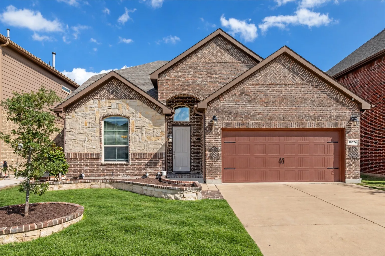 Single Family Residence For Sale