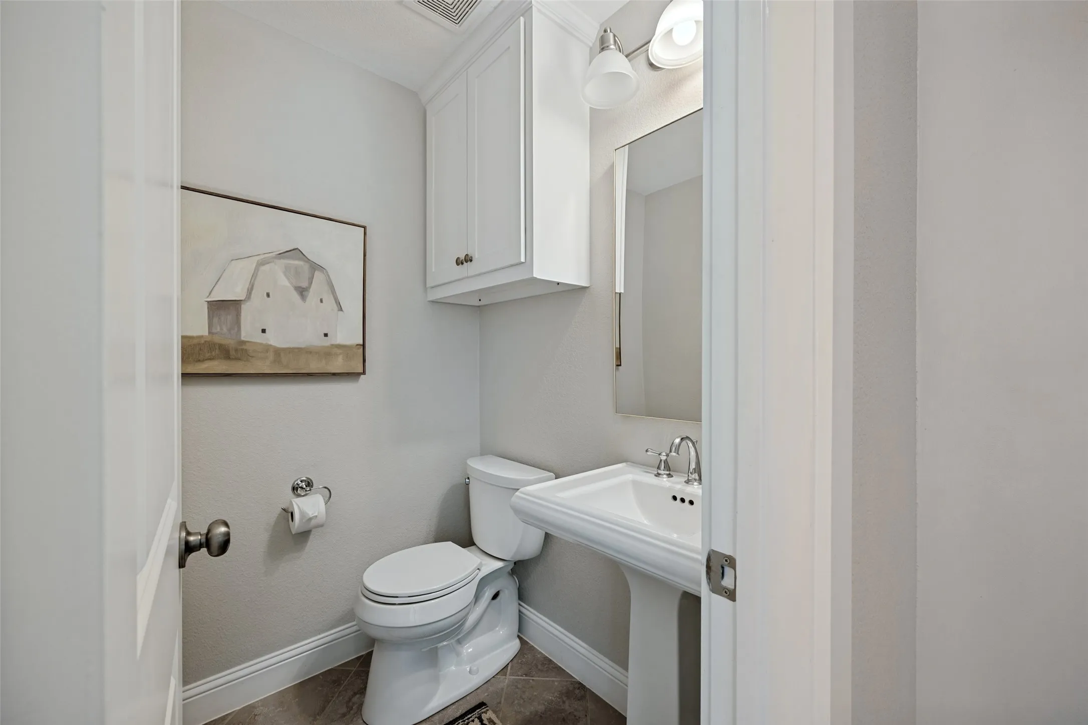 Single Family Residence For Sale in Dallas County , 730 E Main Street, Coppell, Texas 75019, 3 Bedroom, 4 Bathroom, 2 Garage spaces, 2,640 Sqft, built in 2014, mls#21407189, Real Estate Agent in Coppell, Homes For Sale in Dallas county, Homes For Sale in Coppell, Realtor in Coppell Texas, Real Estate Brokerage Independent Realty Texas, Luminita Cordes Realtor