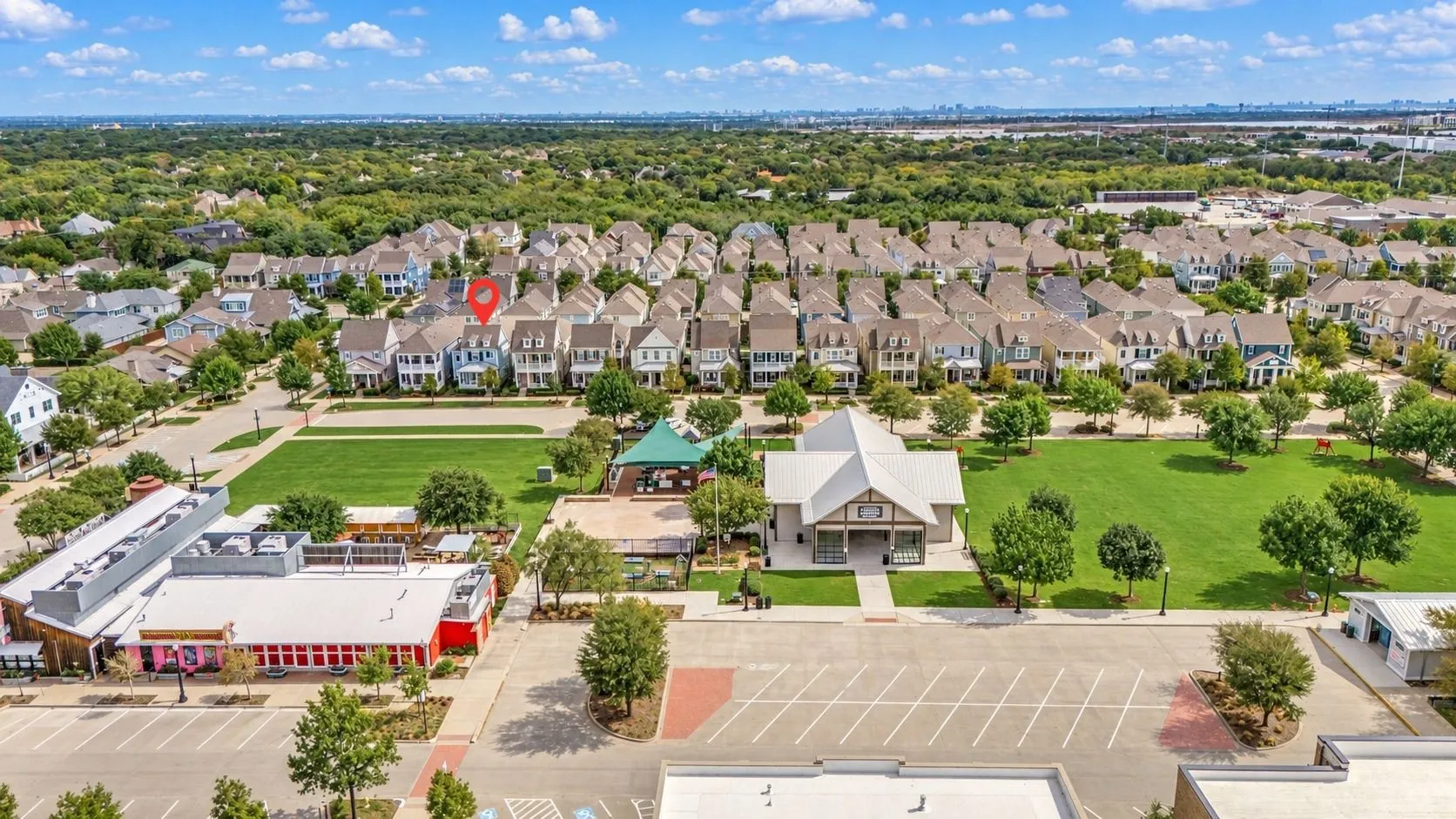 Single Family Residence For Sale in Dallas County , 730 E Main Street, Coppell, Texas 75019, 3 Bedroom, 4 Bathroom, 2 Garage spaces, 2,640 Sqft, built in 2014, mls#21407189, Real Estate Agent in Coppell, Homes For Sale in Dallas county, Homes For Sale in Coppell, Realtor in Coppell Texas, Real Estate Brokerage Independent Realty Texas, Luminita Cordes Realtor