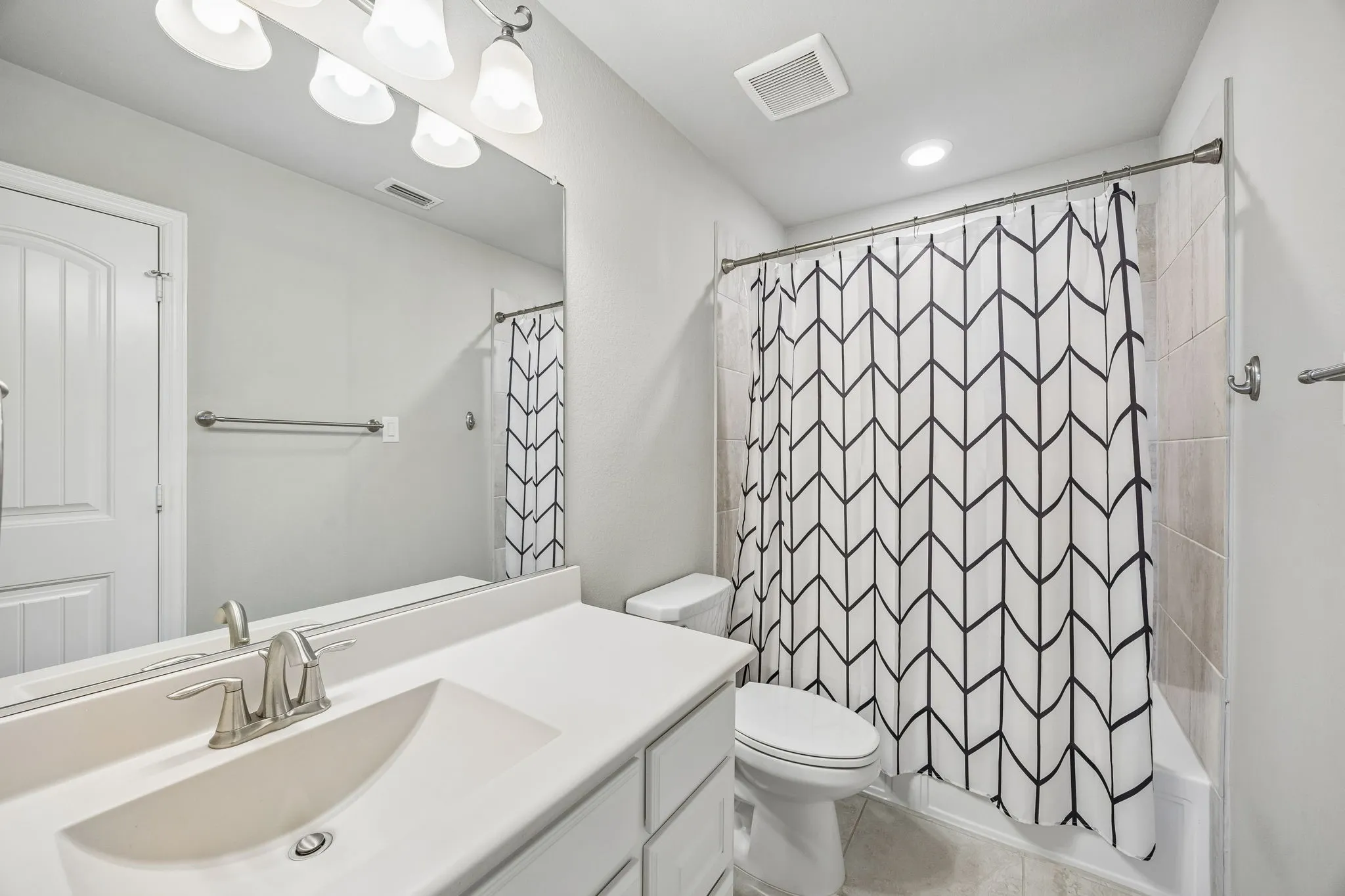 Another full bathroom upstairs