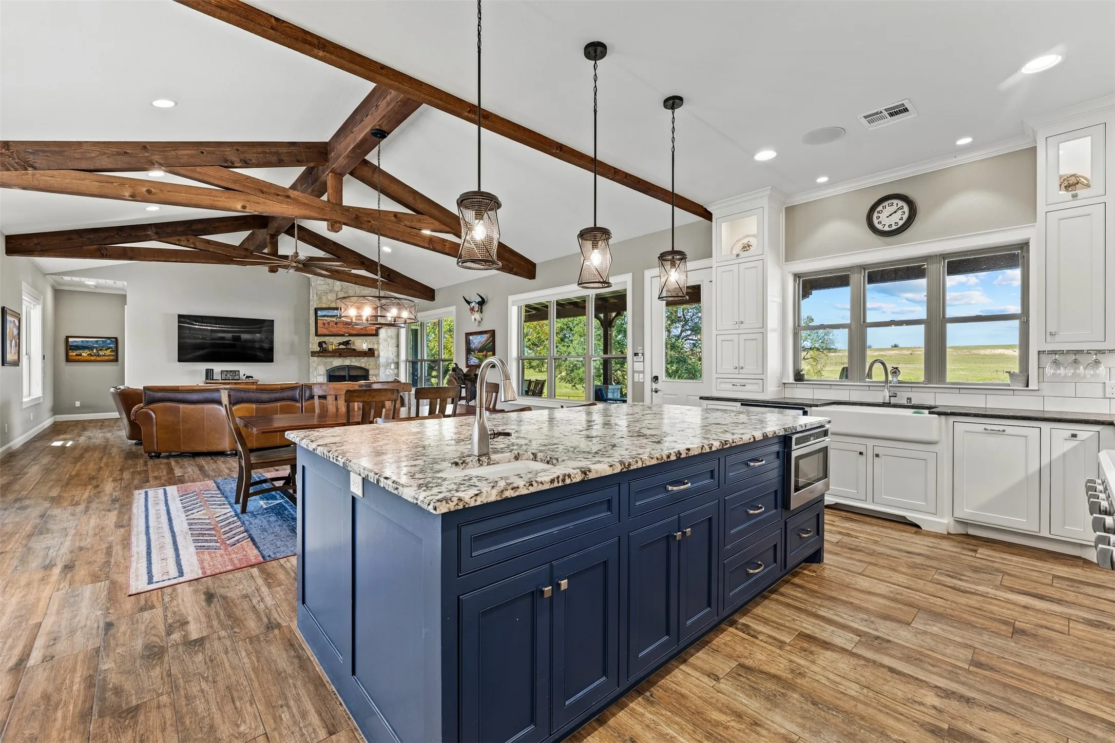 This open space is filled with natural light.