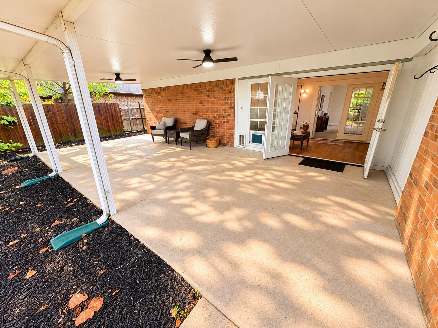 Single Family Residence For Sale in Collin County , 6620 Belcamp Drive, Plano, Texas 75023, 4 Bedroom, 2 Bathroom, 2 Garage spaces, 1,636 Sqft, built in 1982, mls#21412599, Real Estate Agent in Plano, Homes For Sale in Collin county, Homes For Sale in Plano, Realtor in Plano Texas, Real Estate Brokerage Independent Realty Texas, Luminita Cordes Realtor