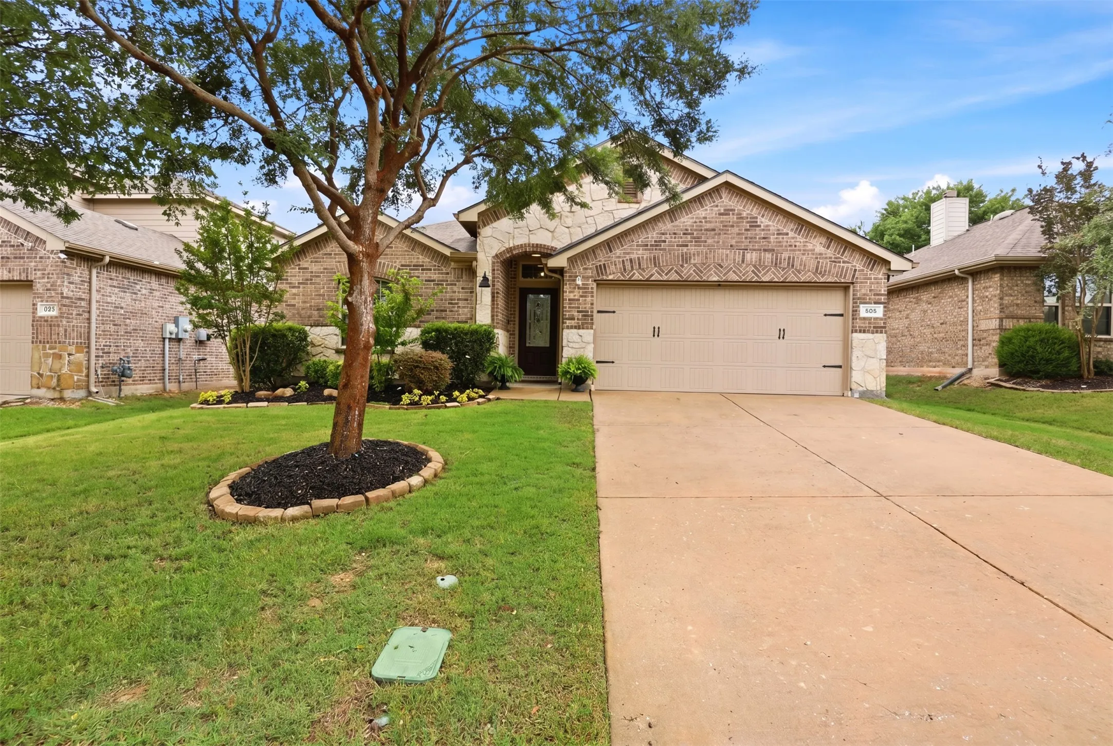 Single Family Residence For Sale