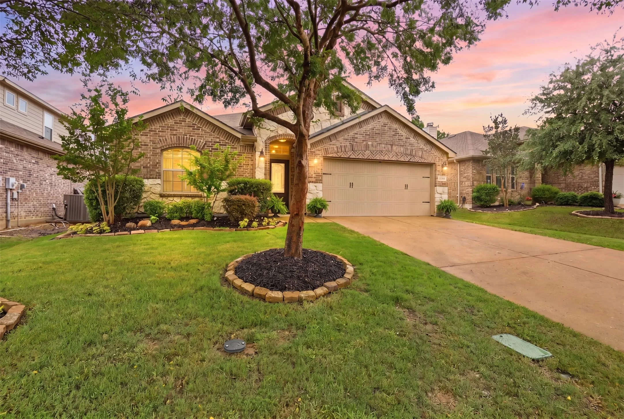 Single Family Residence For Sale in Collin County , 505 Wichita Trail, Mc Kinney, Texas 75071, 4 Bedroom, 3 Bathroom, 2 Garage spaces, 2,405 Sqft, built in 2013, mls#21412649, Real Estate Agent in Mc Kinney, Homes For Sale in Collin county, Homes For Sale in Mc Kinney, Realtor in Mc Kinney Texas, Real Estate Brokerage Independent Realty Texas, Luminita Cordes Realtor