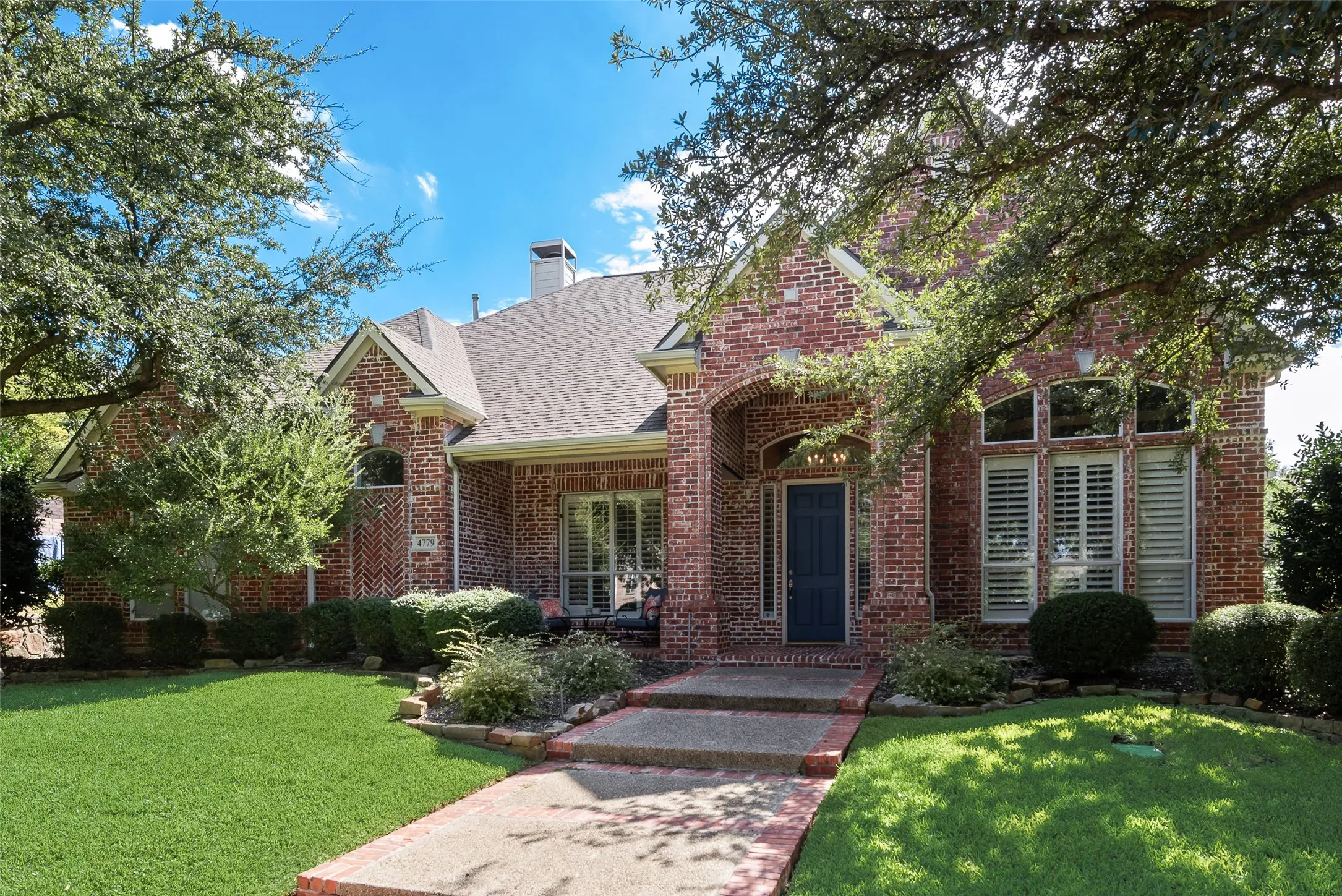 Single Family Residence For Sale in Denton County , 4779 Mira Vista Drive, Frisco, Texas 75034, 4 Bedroom, 3 Bathroom, 3 Garage spaces, 3,239 Sqft, built in 1999, mls#21411021, Real Estate Agent in Frisco, Homes For Sale in Denton county, Homes For Sale in Frisco, Realtor in Frisco Texas, Real Estate Brokerage Independent Realty Texas, Luminita Cordes Realtor