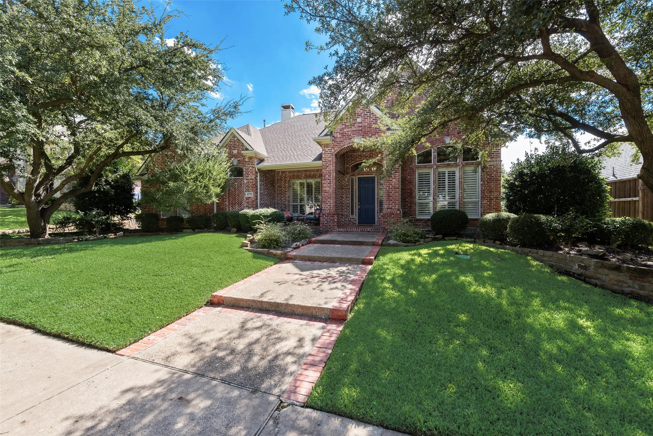 Single Family Residence For Sale in Denton County , 4779 Mira Vista Drive, Frisco, Texas 75034, 4 Bedroom, 3 Bathroom, 3 Garage spaces, 3,239 Sqft, built in 1999, mls#21411021, Real Estate Agent in Frisco, Homes For Sale in Denton county, Homes For Sale in Frisco, Realtor in Frisco Texas, Real Estate Brokerage Independent Realty Texas, Luminita Cordes Realtor
