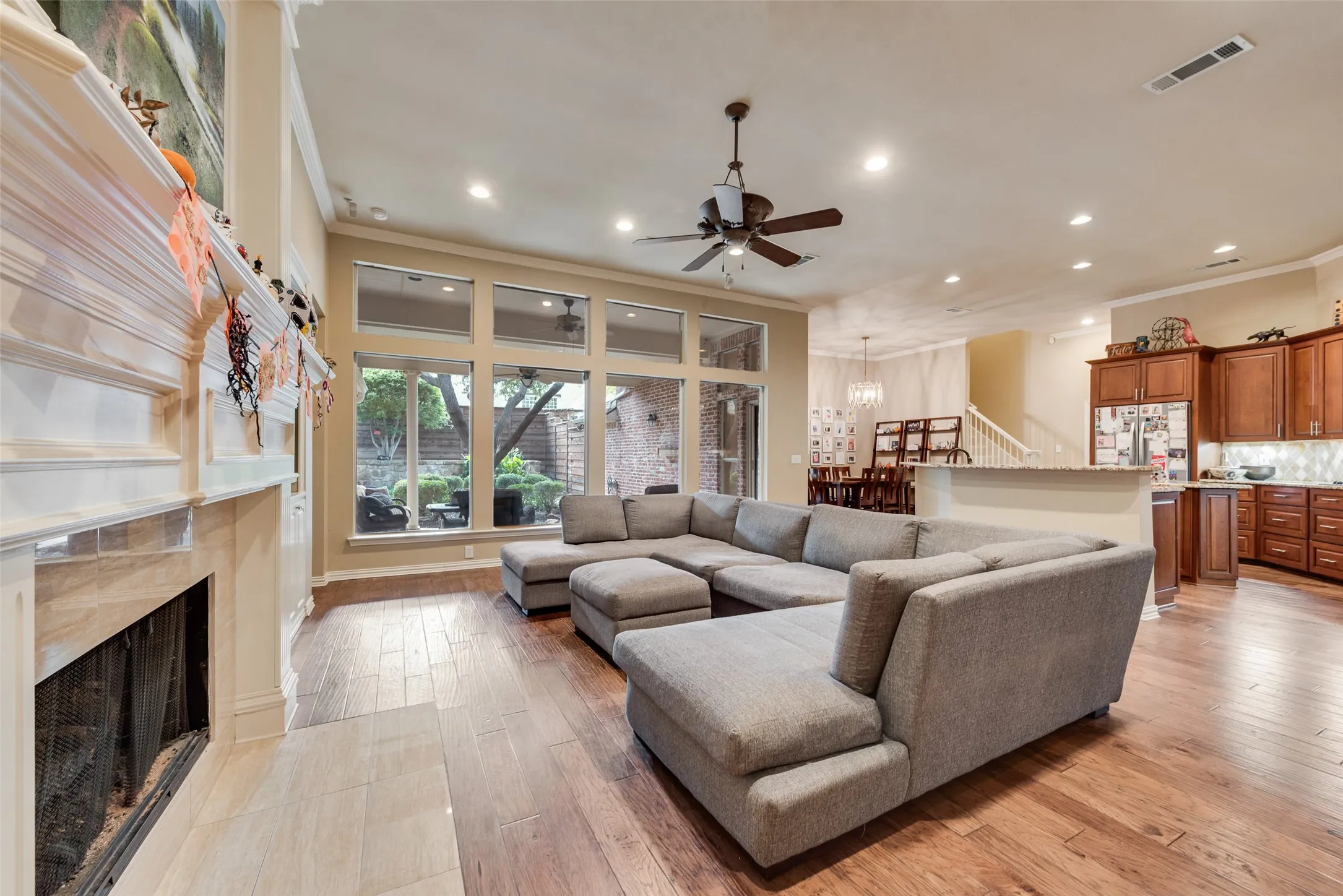 Single Family Residence For Sale in Denton County , 4779 Mira Vista Drive, Frisco, Texas 75034, 4 Bedroom, 3 Bathroom, 3 Garage spaces, 3,239 Sqft, built in 1999, mls#21411021, Real Estate Agent in Frisco, Homes For Sale in Denton county, Homes For Sale in Frisco, Realtor in Frisco Texas, Real Estate Brokerage Independent Realty Texas, Luminita Cordes Realtor