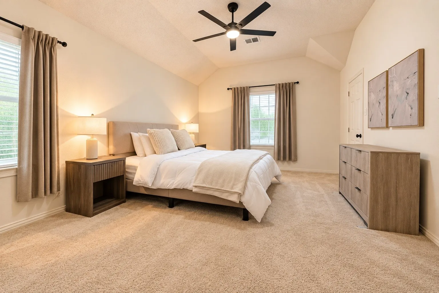 Single Family Residence For Sale in Collin County , 4113 Katy Court, Frisco, Texas 75035, 3 Bedroom, 2 Bathroom, 2 Garage spaces, 1,562 Sqft, built in 1996, mls#21408820, Real Estate Agent in Frisco, Homes For Sale in Collin county, Homes For Sale in Frisco, Realtor in Frisco Texas, Real Estate Brokerage Independent Realty Texas, Luminita Cordes Realtor