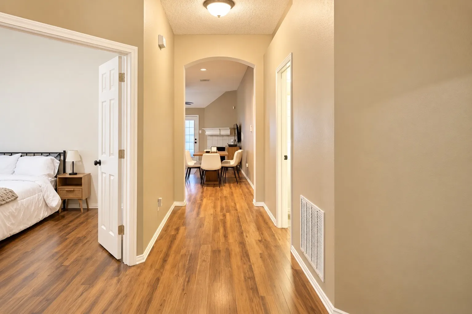 Single Family Residence For Sale in Collin County , 4113 Katy Court, Frisco, Texas 75035, 3 Bedroom, 2 Bathroom, 2 Garage spaces, 1,562 Sqft, built in 1996, mls#21408820, Real Estate Agent in Frisco, Homes For Sale in Collin county, Homes For Sale in Frisco, Realtor in Frisco Texas, Real Estate Brokerage Independent Realty Texas, Luminita Cordes Realtor