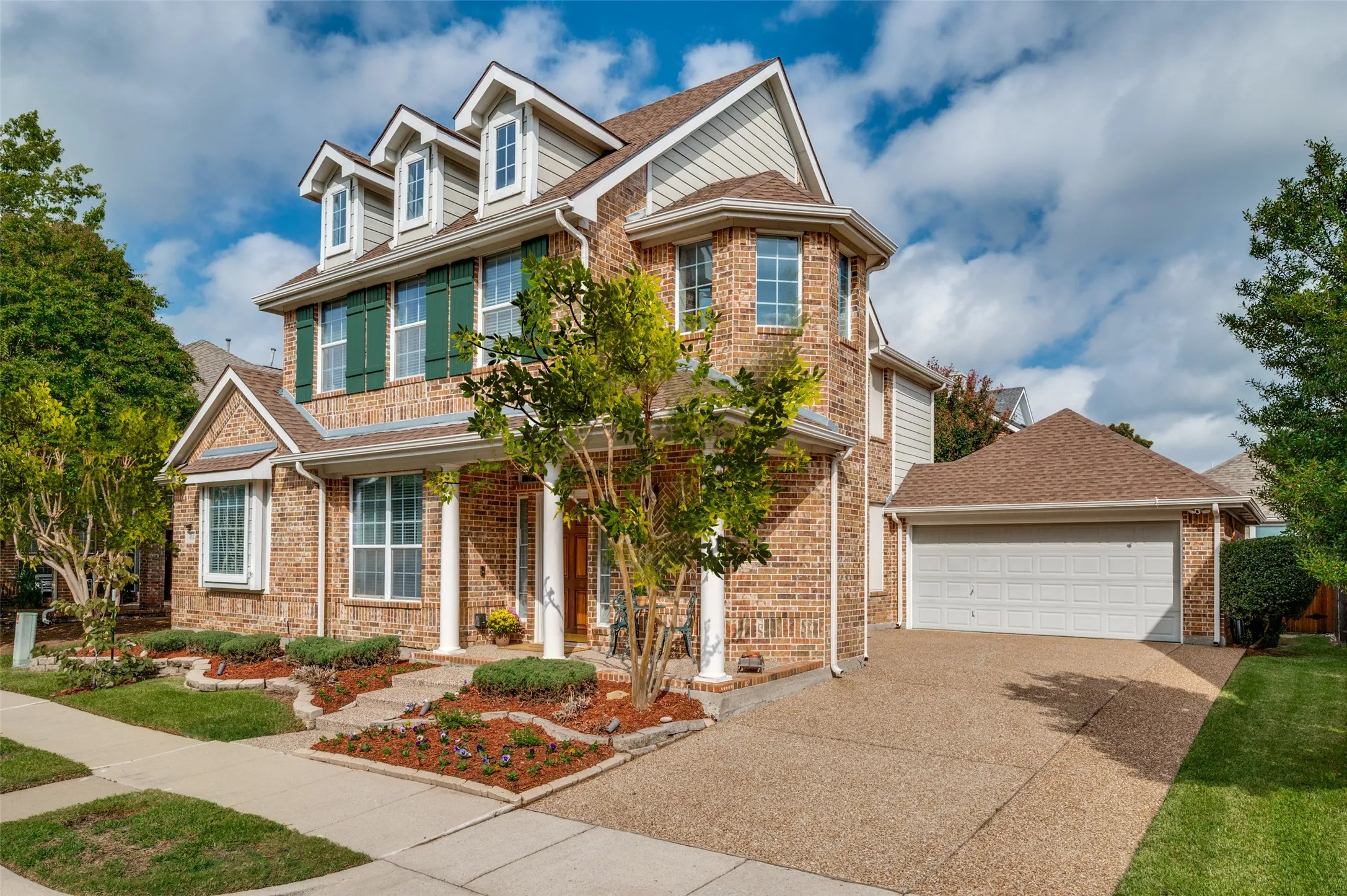 Single Family Residence For Sale in Denton County , 4532 Ballymena Drive, Frisco, Texas 75034, 3 Bedroom, 3 Bathroom, 2 Garage spaces, 2,343 Sqft, built in 2002, mls#21411326, Real Estate Agent in Frisco, Homes For Sale in Denton county, Homes For Sale in Frisco, Realtor in Frisco Texas, Real Estate Brokerage Independent Realty Texas, Luminita Cordes Realtor